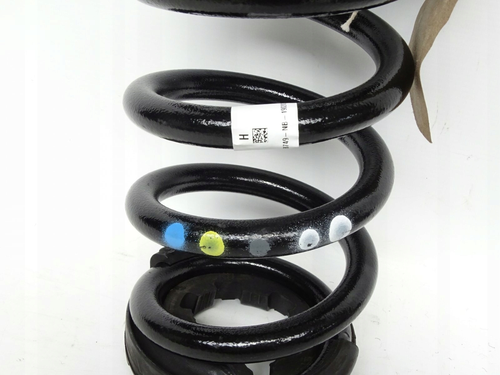 LR121283 - задняя подвеска весна новый EVOQUE 2019-