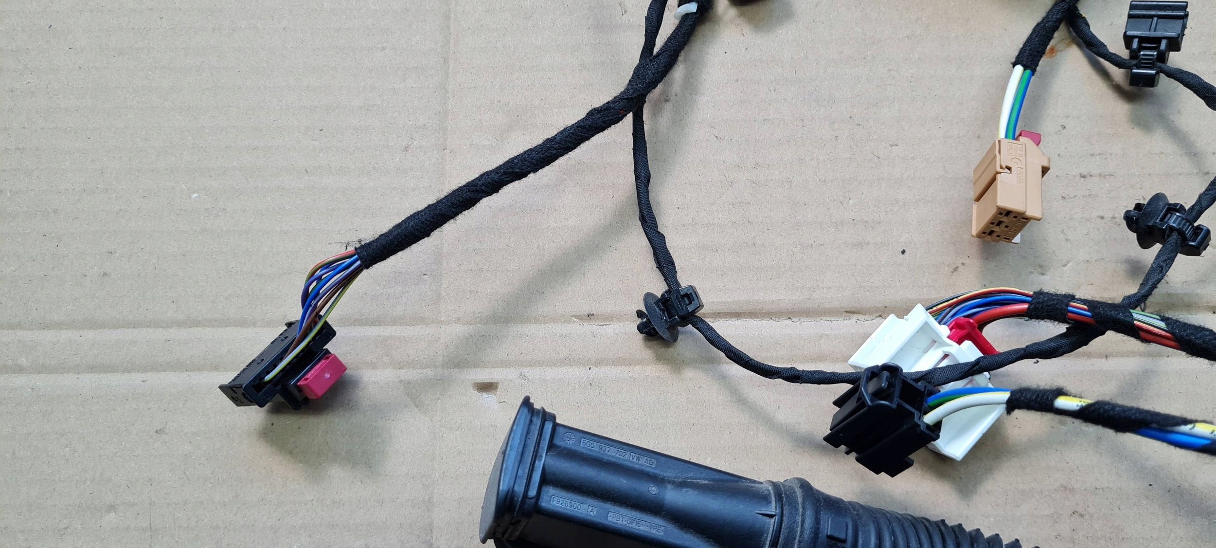 A6 C8 4K bundle wiring door left right rear part 4K5971687BA