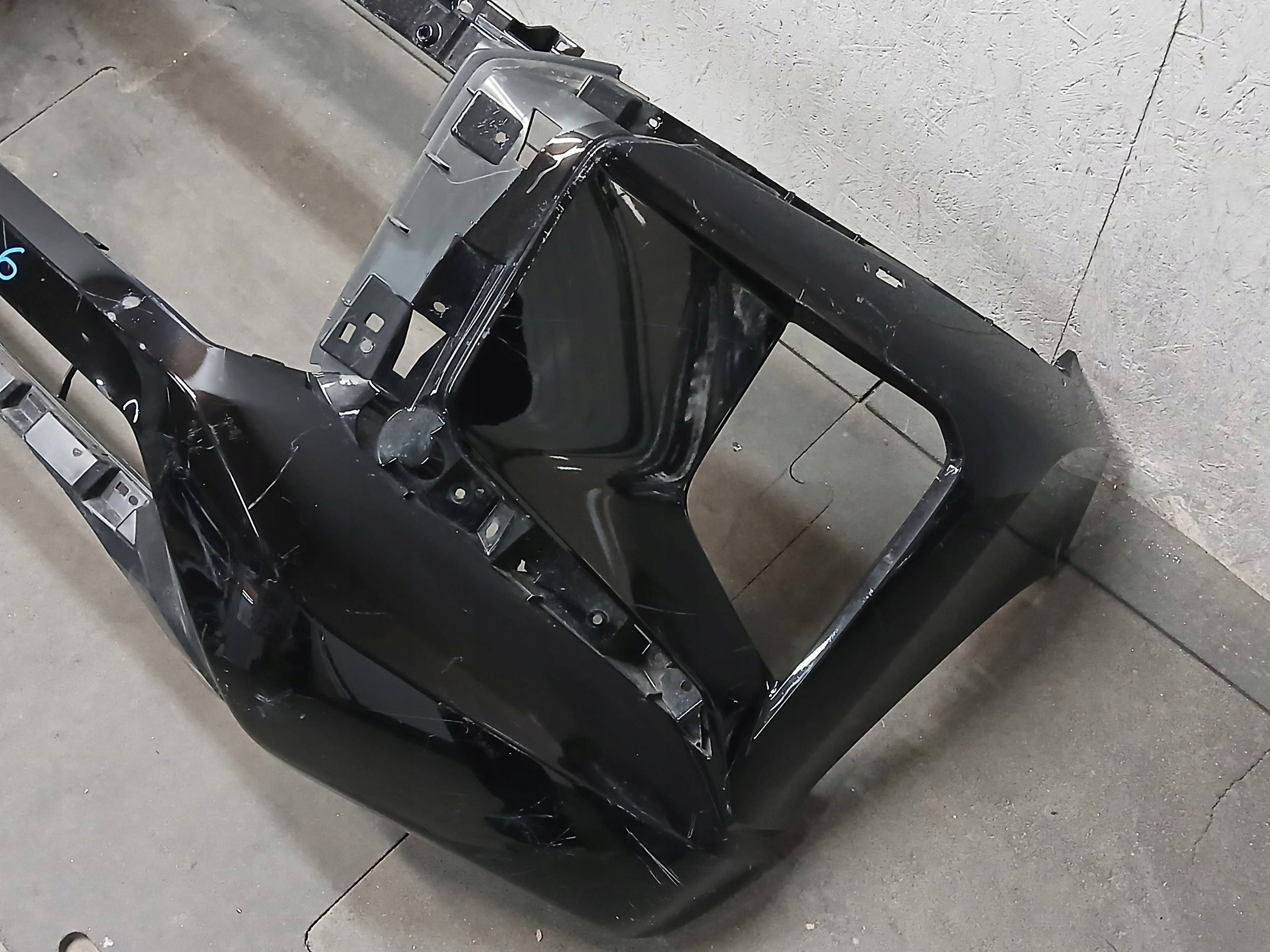 bumper front MITSUBISHI L200 L 200 L-200 LIFT 19