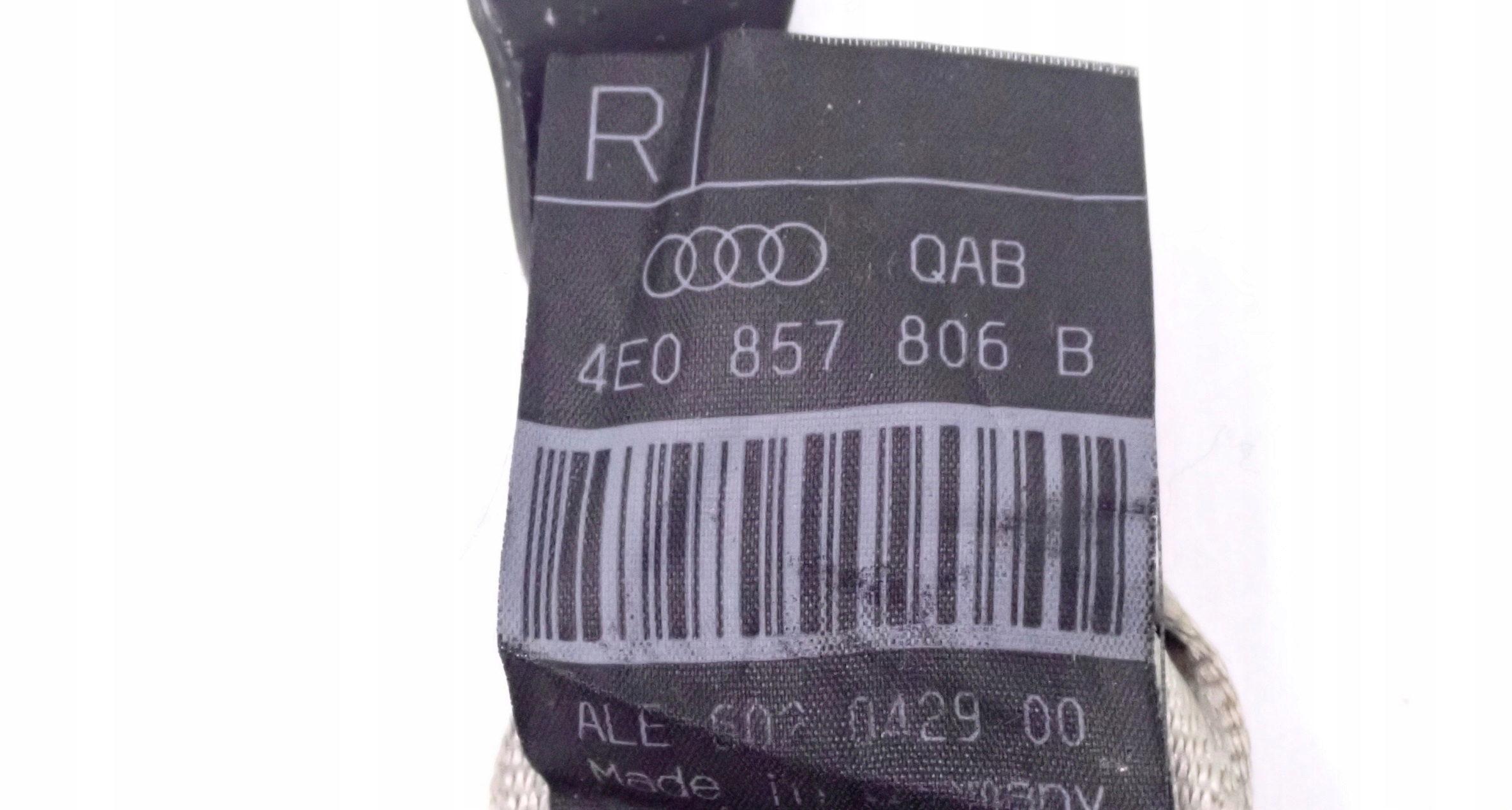 4E0857806B ремень безопасности A8 S8 D3