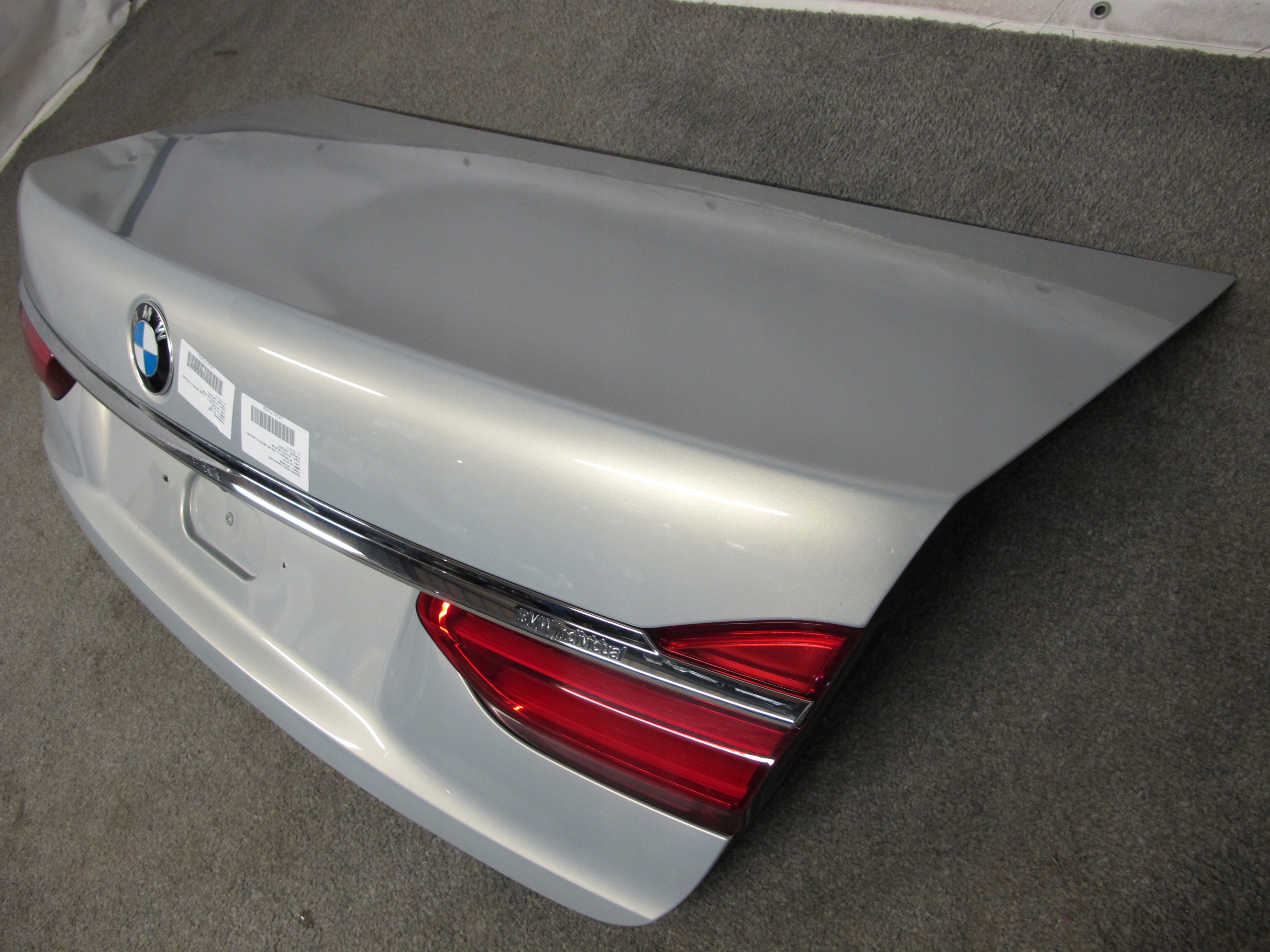 KLAPA TYŁ BMW G11 G12 X04 INDIVIDUAL Typ samochodu Samochody osobowe