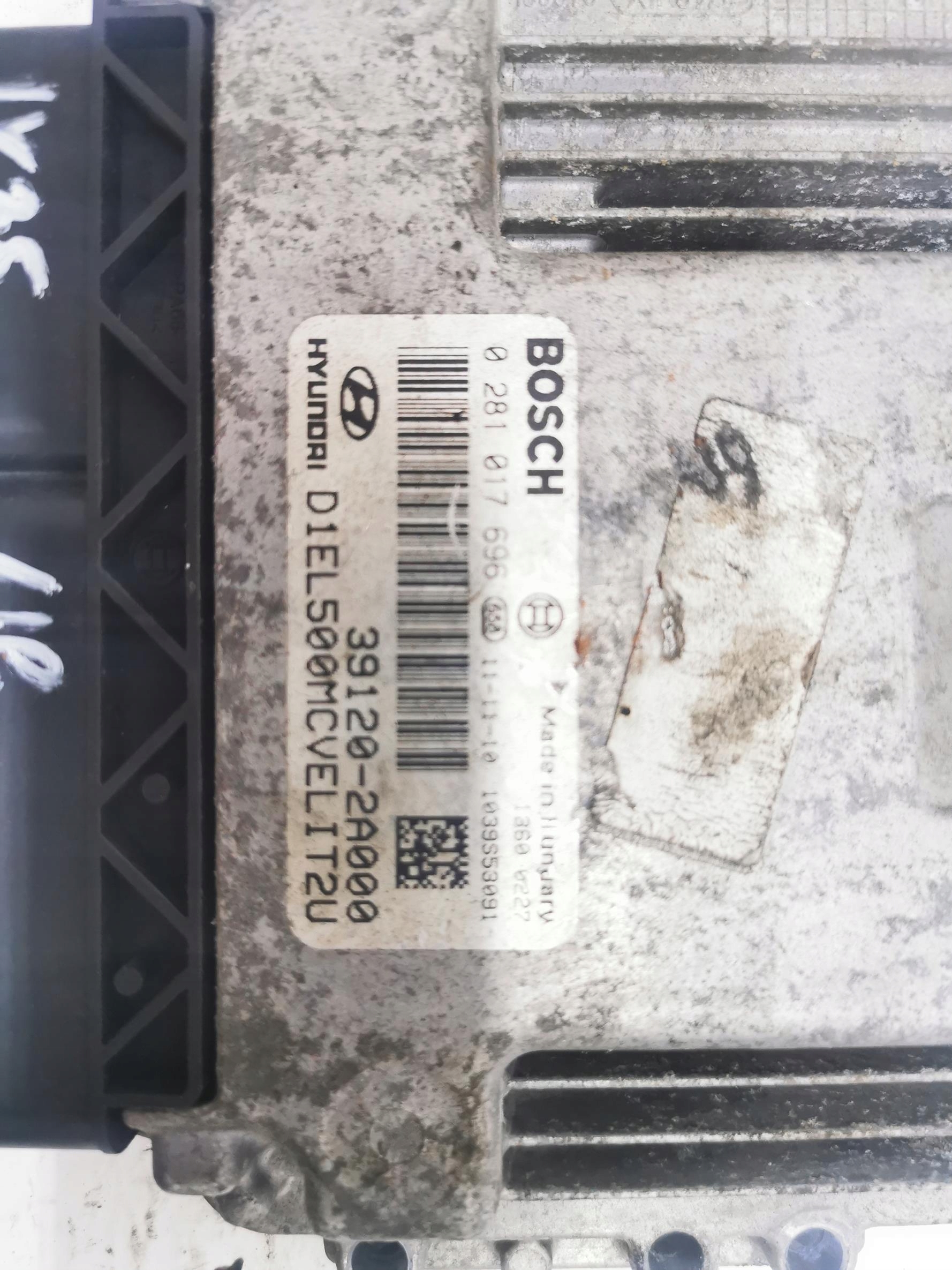 control unit of the engine HYUNDAI IX35 1.7CRDi 39120-2A000