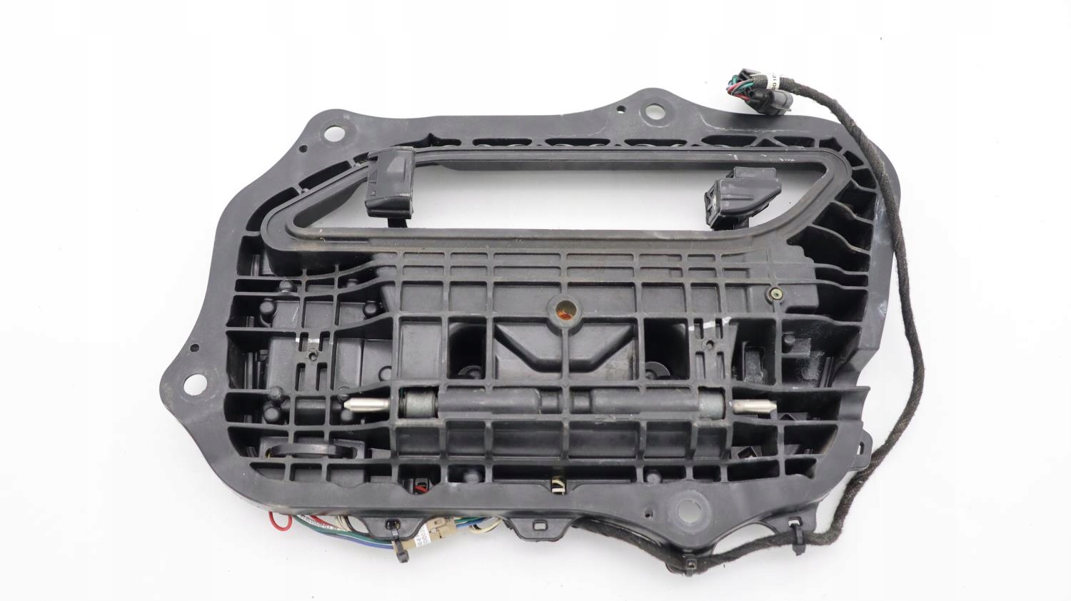 TESLA MODEL S KLAMKA DRZWI LEWA PRZOD 1007373 00 H Color black