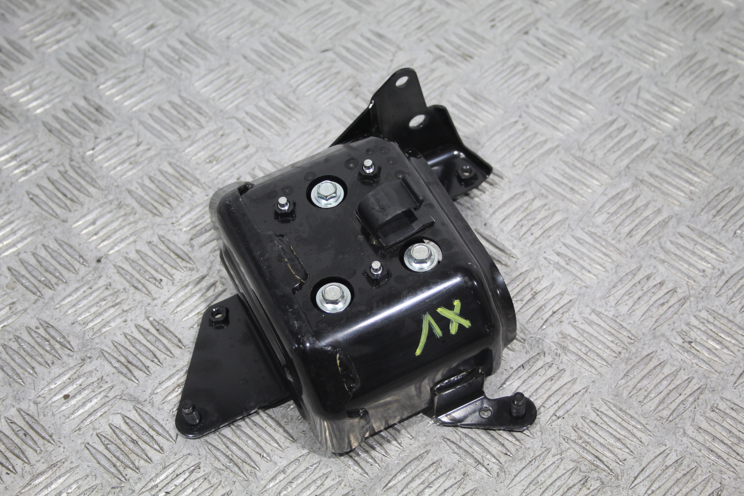 Support Support plaque SUBARU XV LIFT