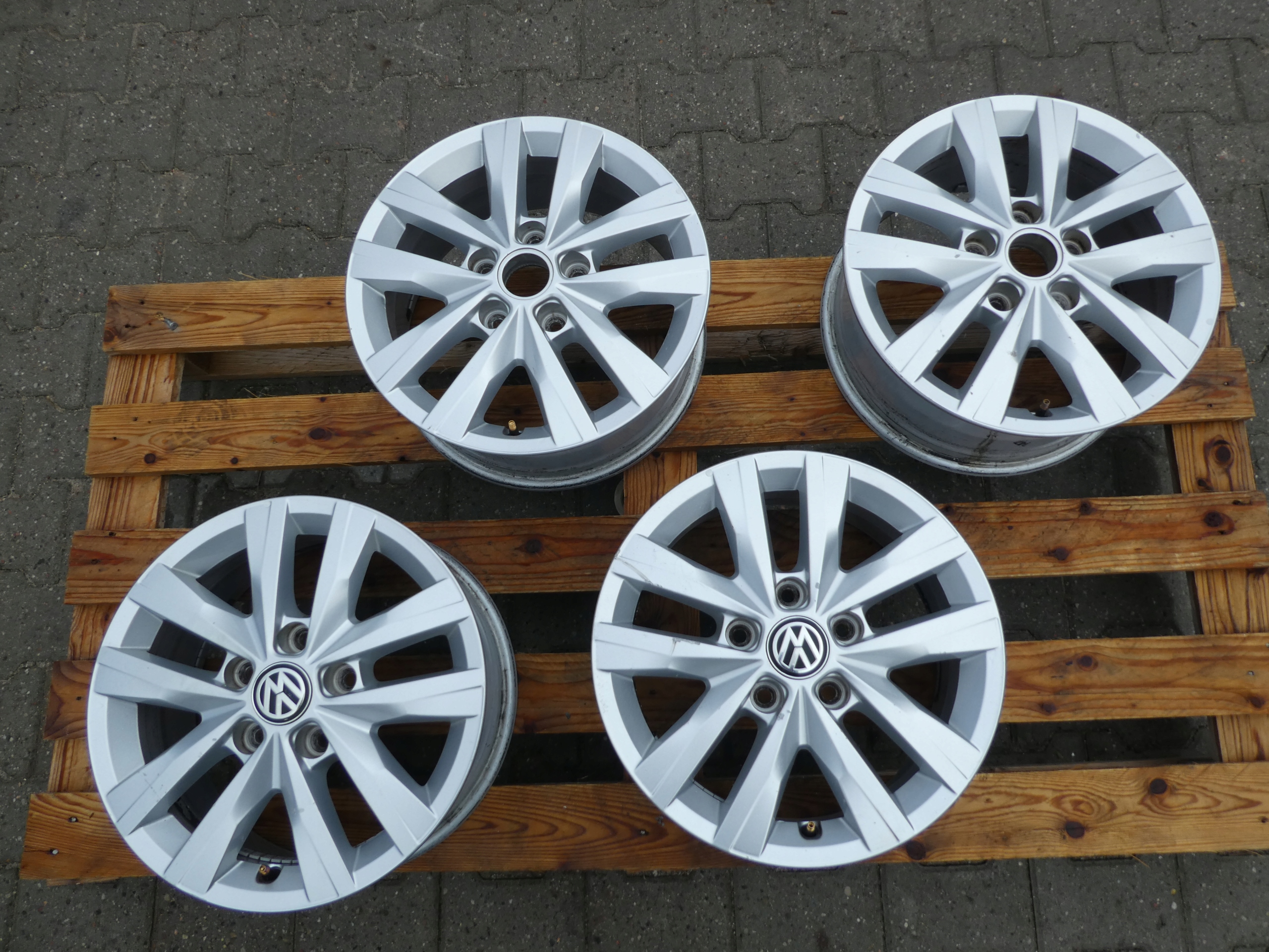 4X discs aluminium disc 7E0601025N VW T5 T6 5X120
