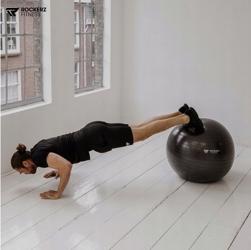 PIŁKA DO ĆWICZEŃ GIMNASTYCZNA REHABILITACYJNA FITNESS POMPKA 75CM ROCKERZ Rodzaj piłka klasyczna