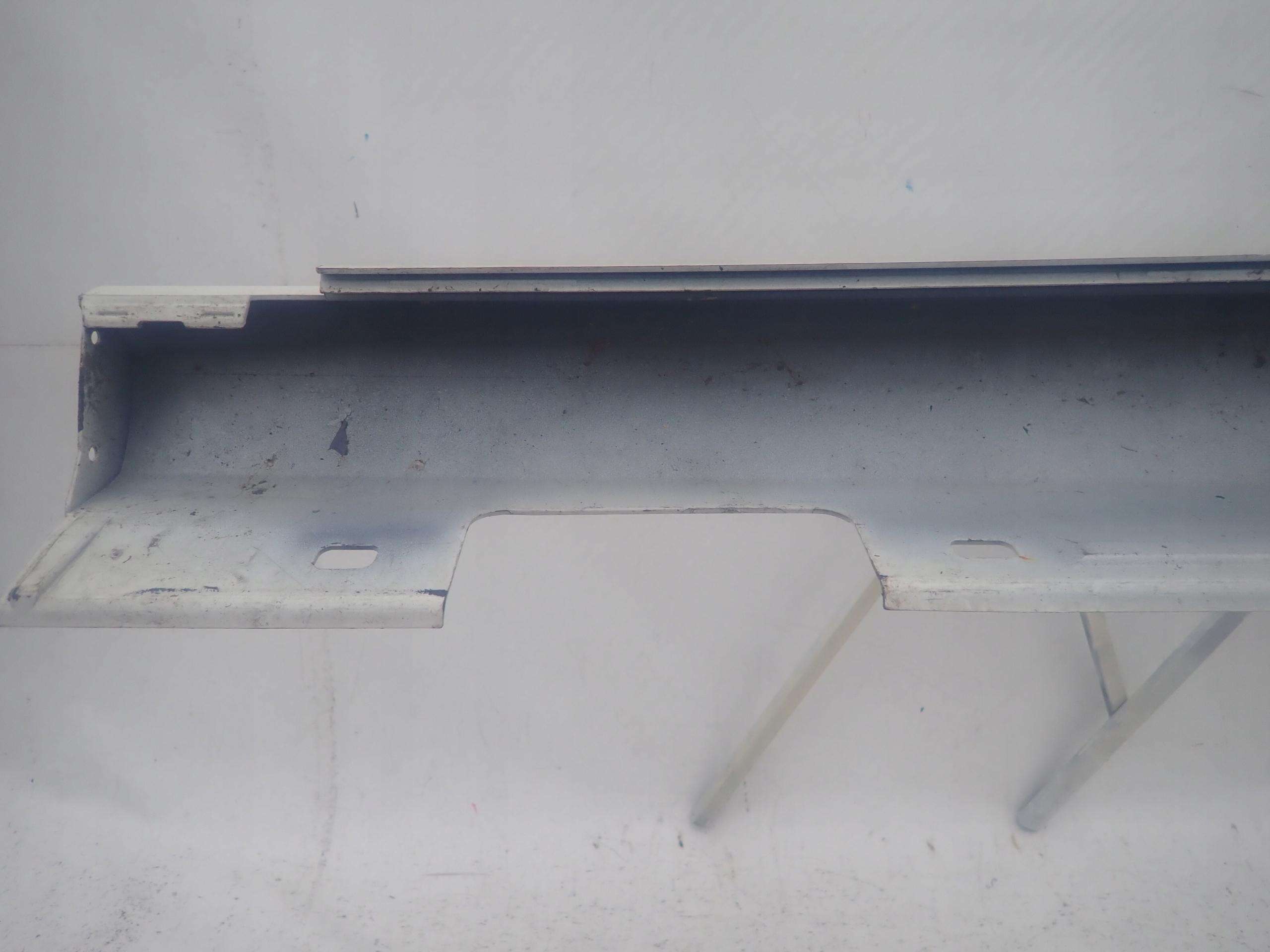 MERCEDES B-KLASA W246 threshold right moulding threshold