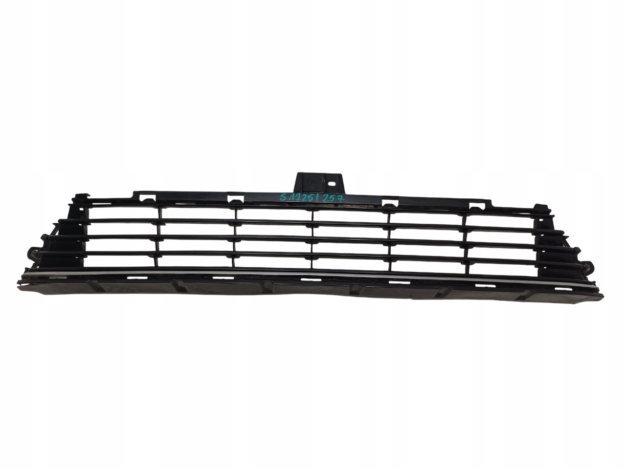 TOYOTA AURIS 2 II LIFT 15- KRATKA ZDERZAKA PRZÓD 5311202670