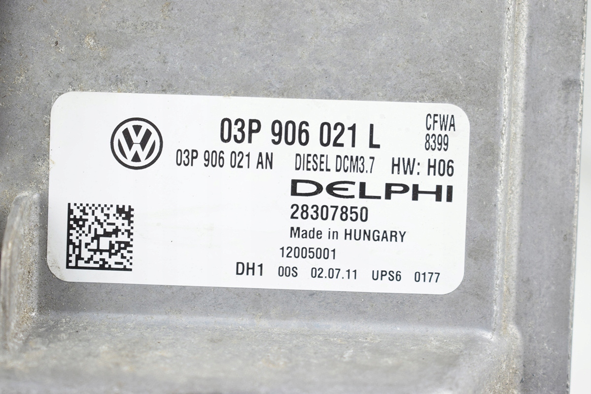 computer * control unit VW SKODA SEAT 03P906021L