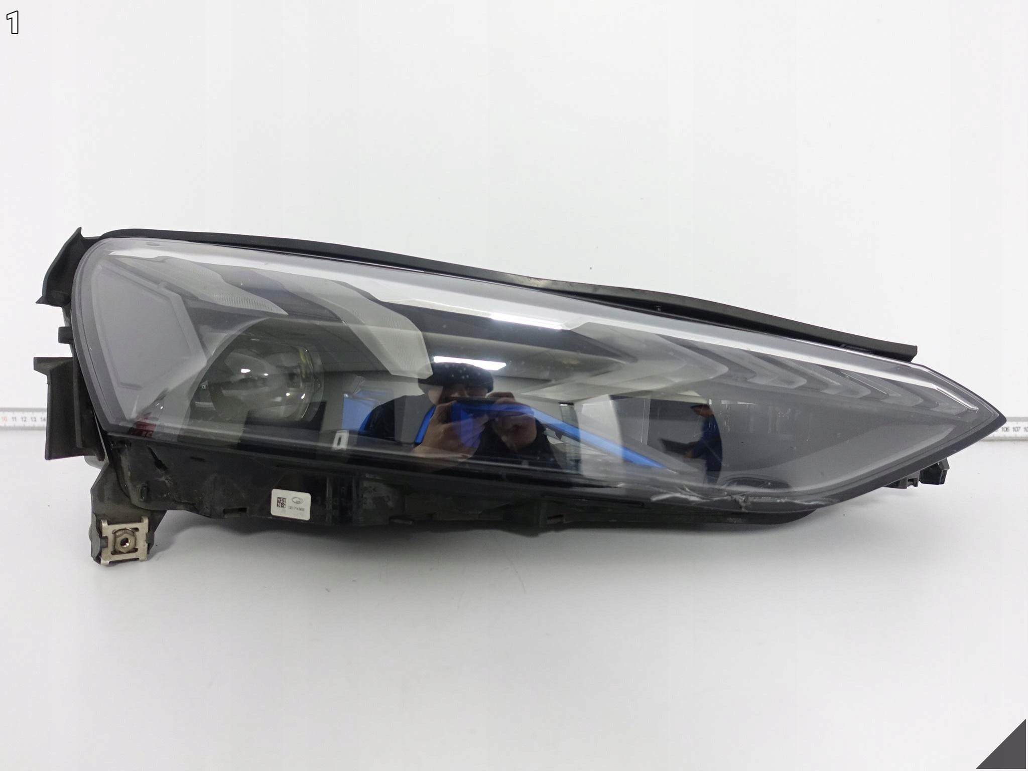 AUDI E-TRON GT RS 4J3 20- light LASER FULL LED right front EUROPA 4J3941086