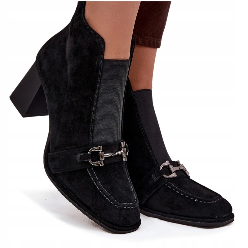 Dámské Kotníkové Boty Z Přírodního Semiše, Ozdobný Sloupek Artiker 57C0124 Černé 39