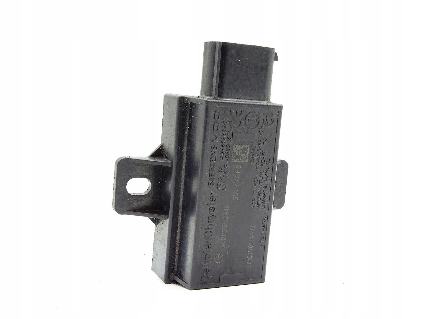 SENSOR DRUCK REIFENS TPMS CHRYSLER 300C 04602505AB