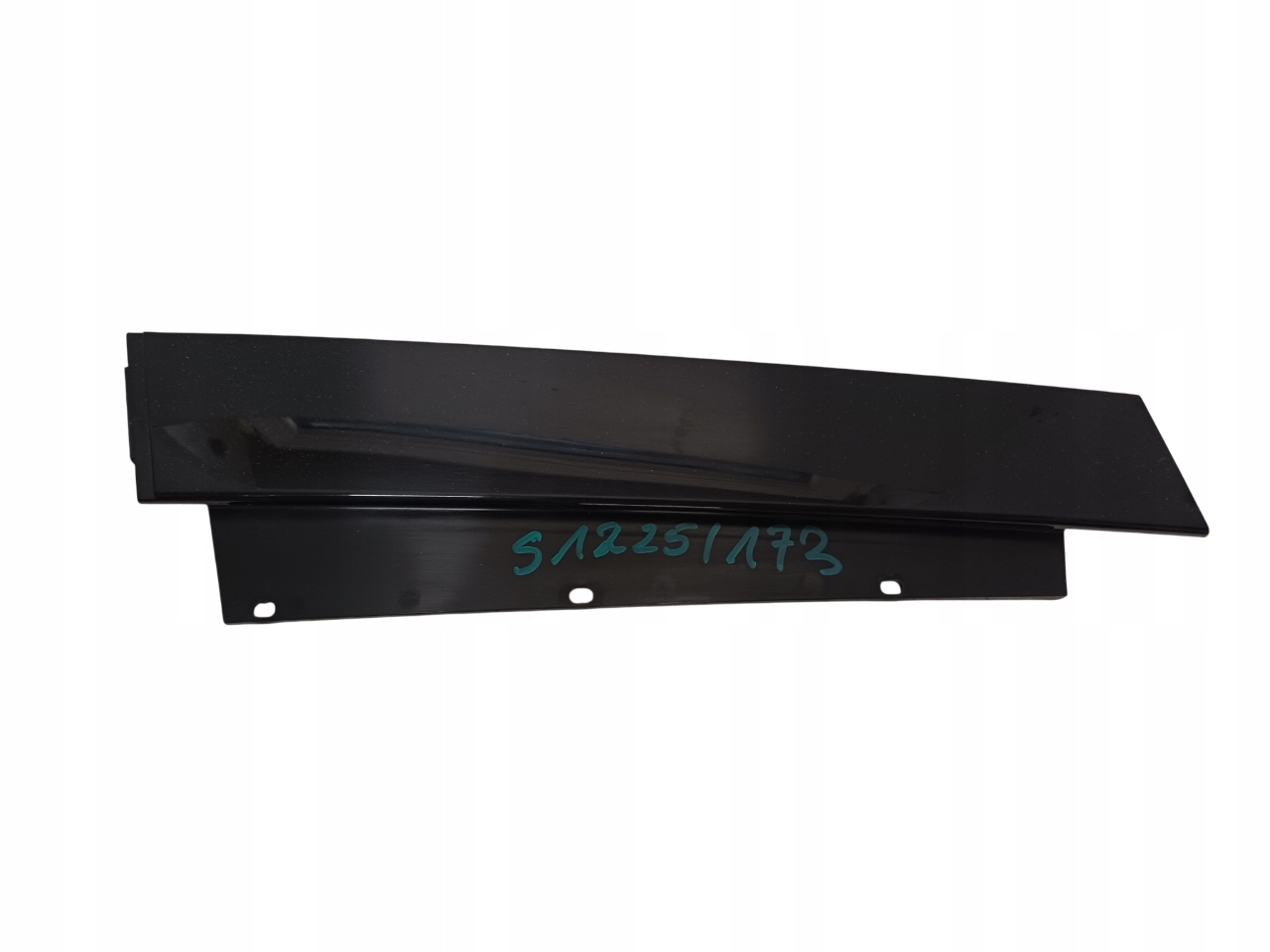 SKODA KODIAQ 17- LISTWA OSŁONA SŁUPKA PRAWY TYŁ 565839904