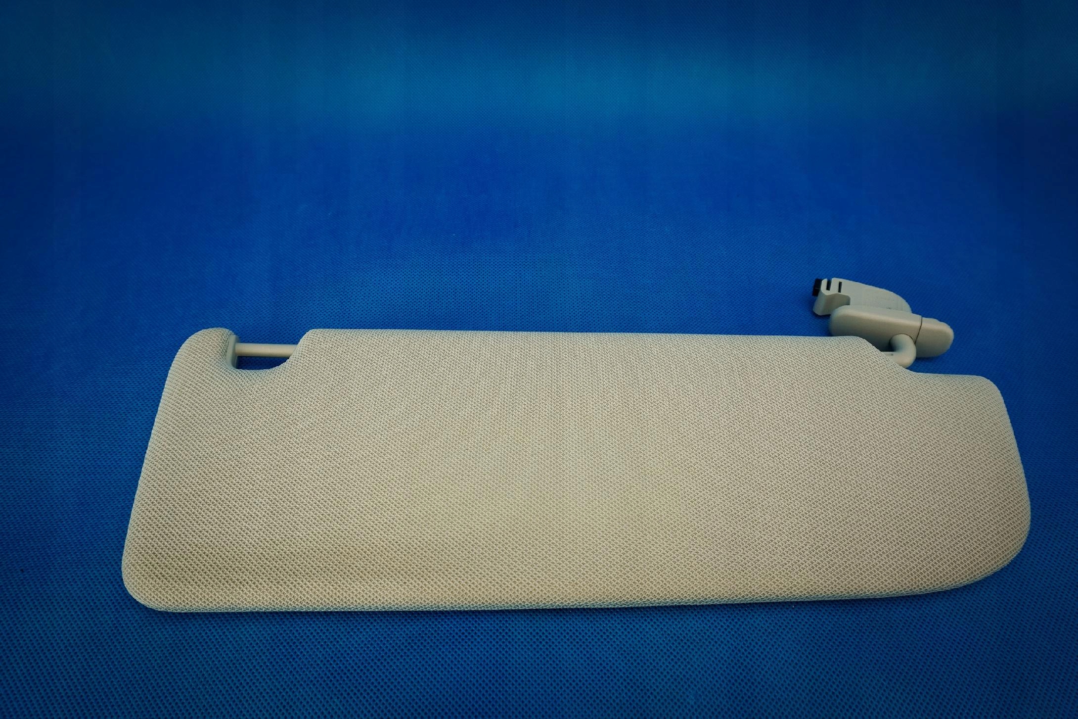 Blende Abdeckung przeciwsloneczna Audi A8 S8 4H0857551