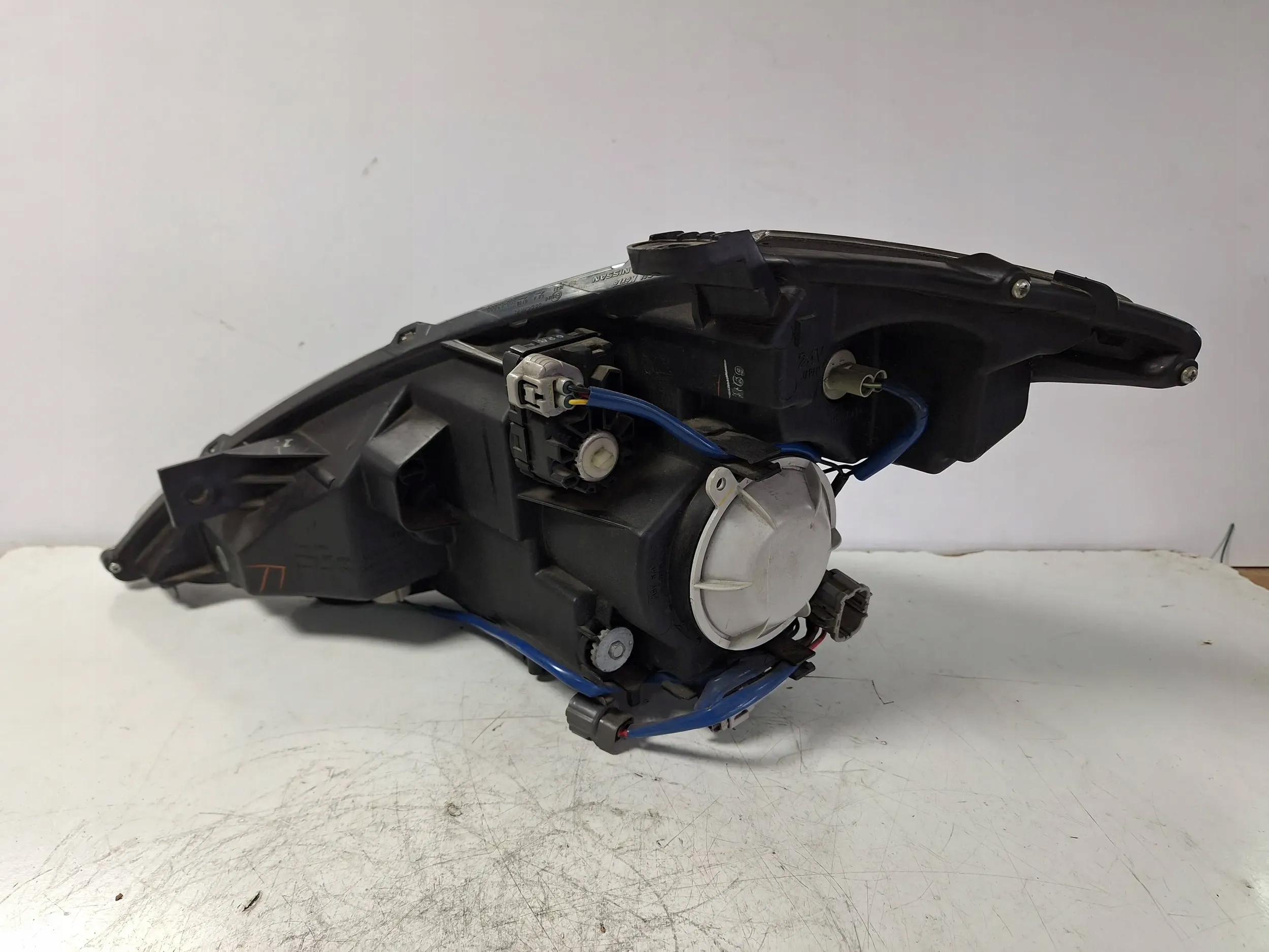 Xenon right light Nissan Murano Z50 03-07 EU