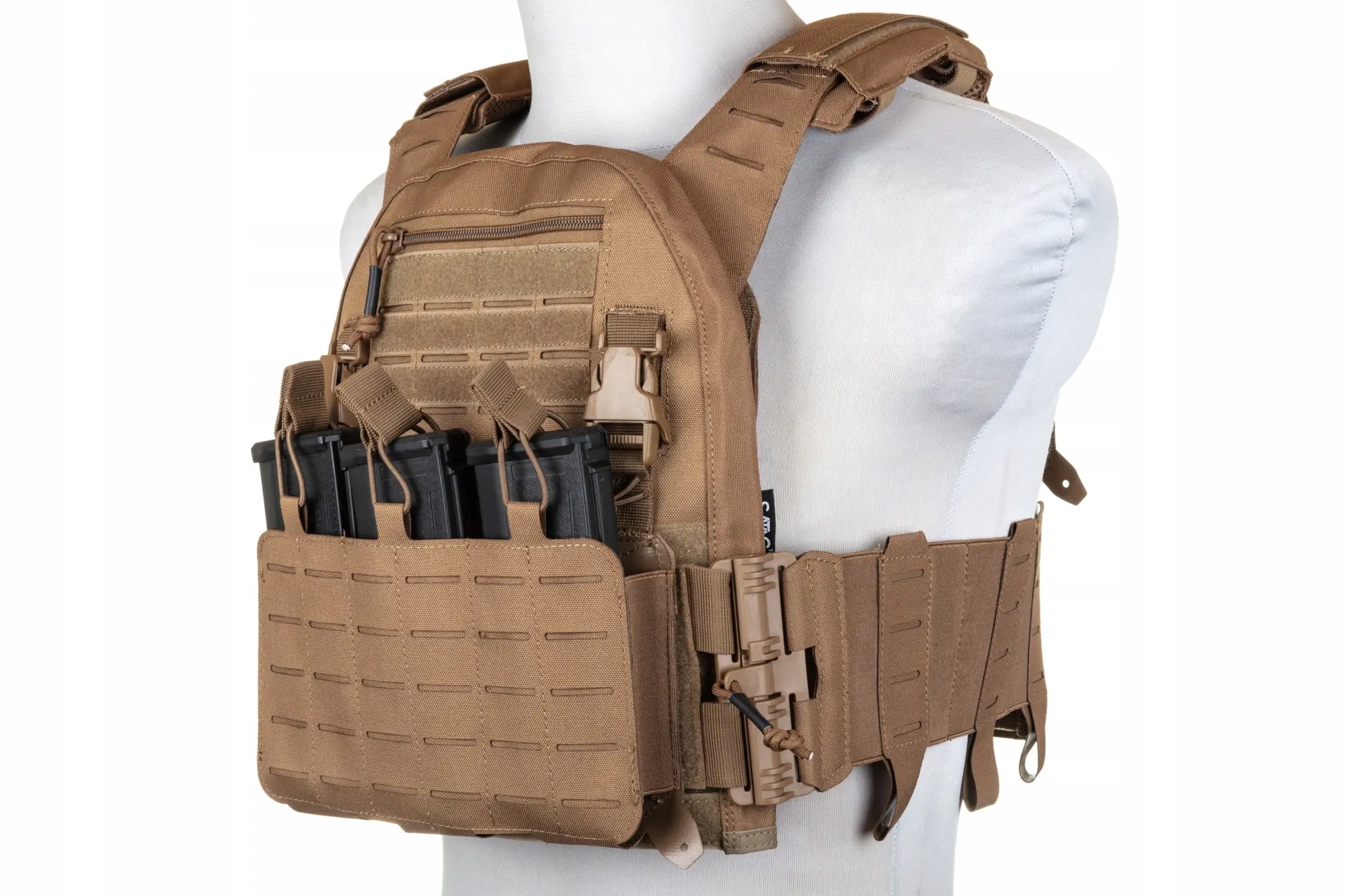 Taktická vesta typu Plate Carrier Specna Arms Qr II Tactical Tan