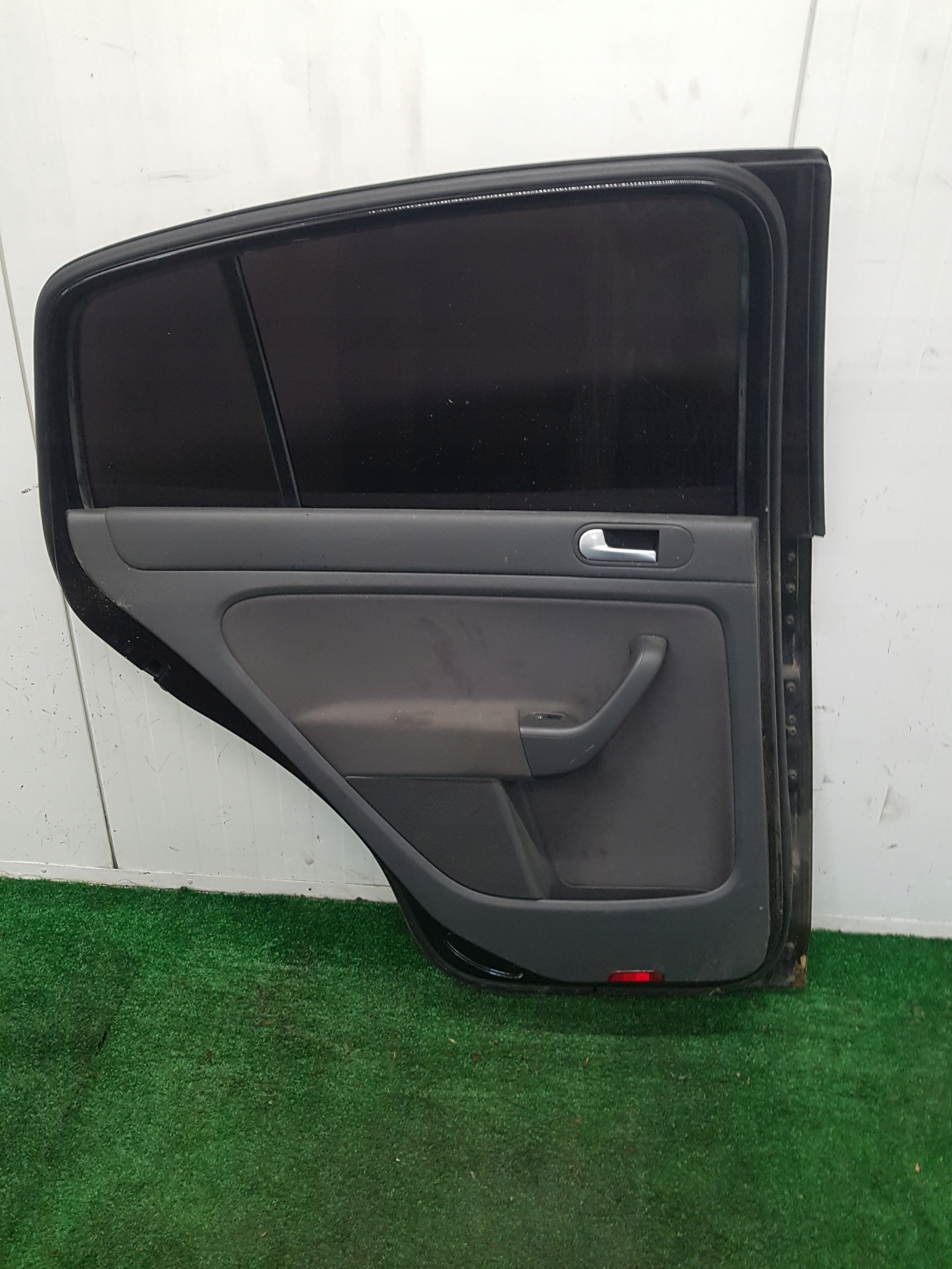 door left rear part VOLKSWAGEN GOLF 5 plus