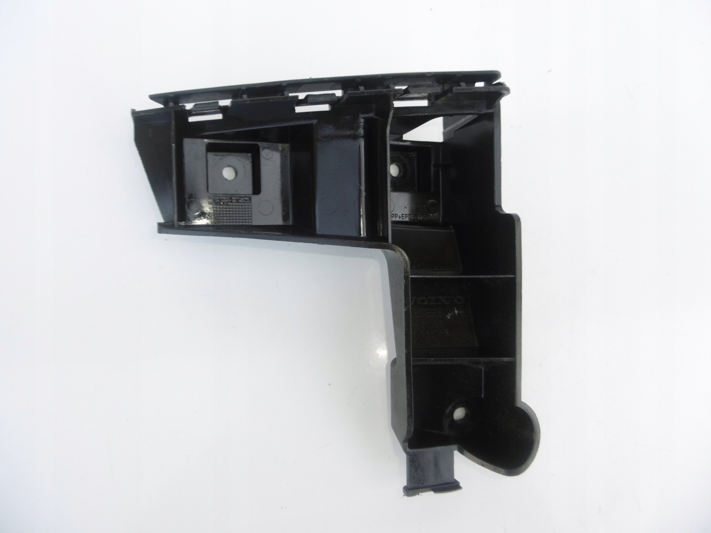 bumper bracket left rear part VOLVO V70 III XC70 07-16