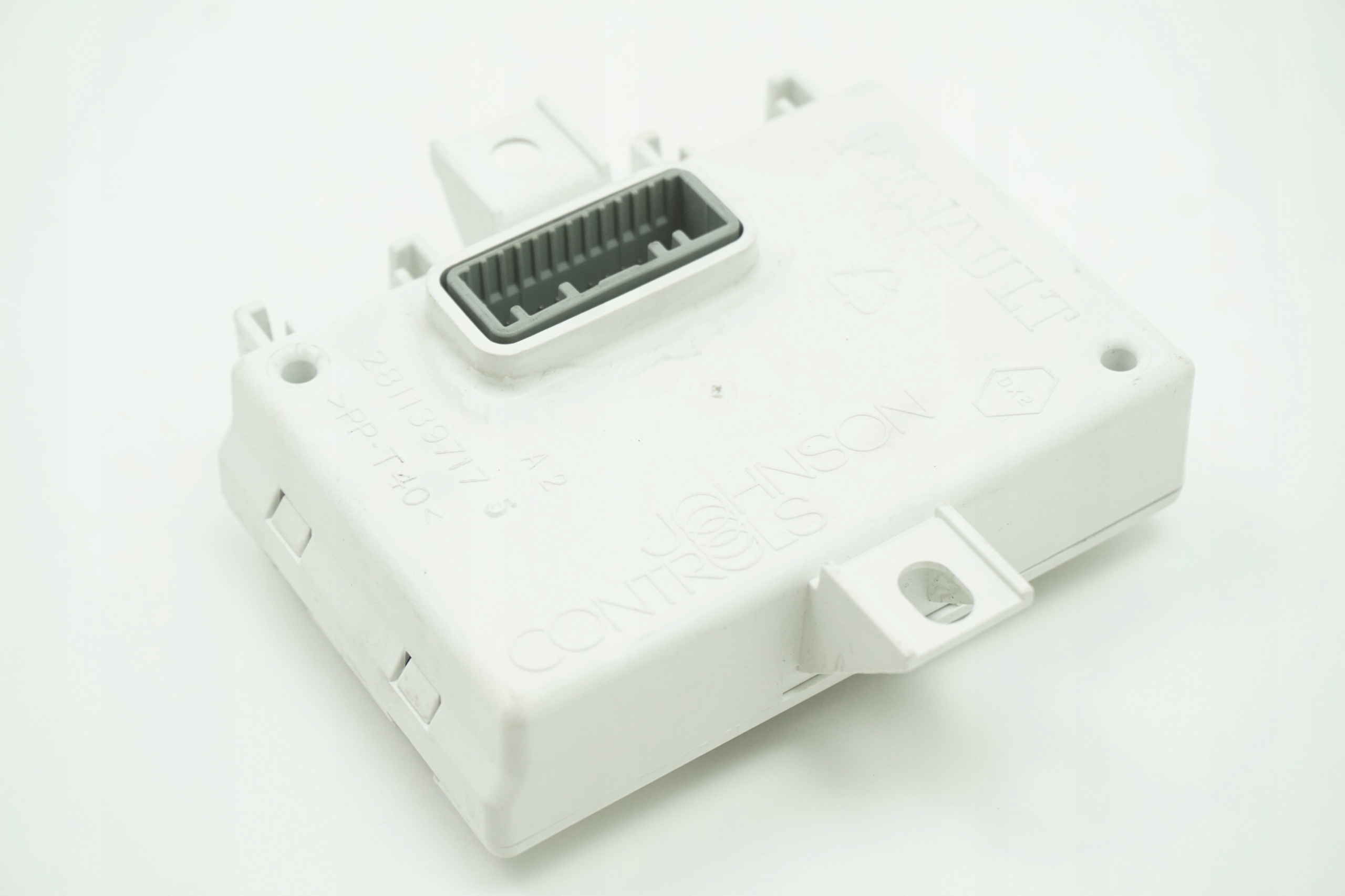 Moduł nawigacji Renault Clio IV 283467680R Producent części Renault OE