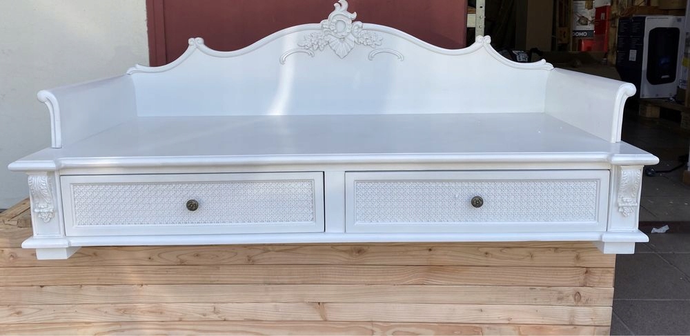 Komoda w stylu rokoko białe lakierowane Drewno Marka inna