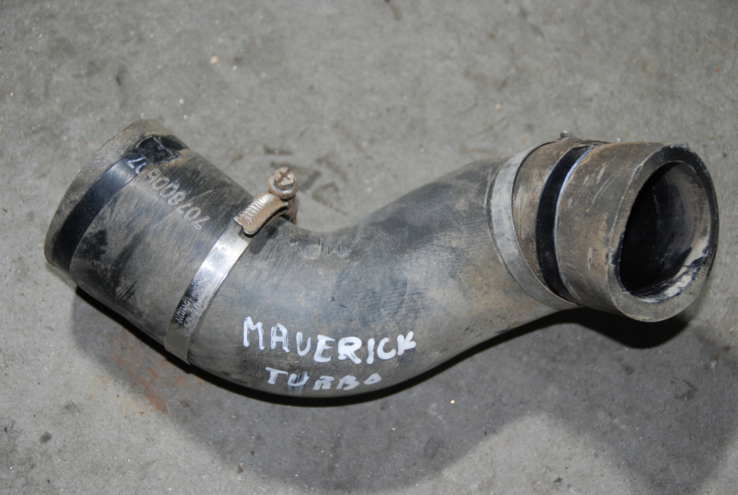 Rura Dolot Odpowietrzenie Guma Can Am Maverick XDS