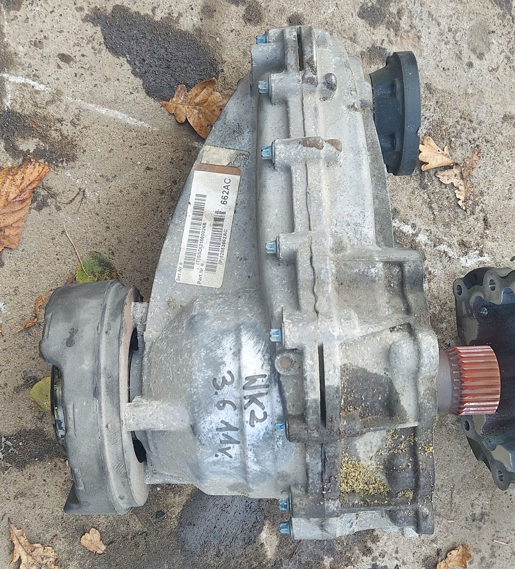 52853662AC - GRAND CHEROKEE WK2 11-13R 3.6 РЕДУКТОР РЕДУКТОР