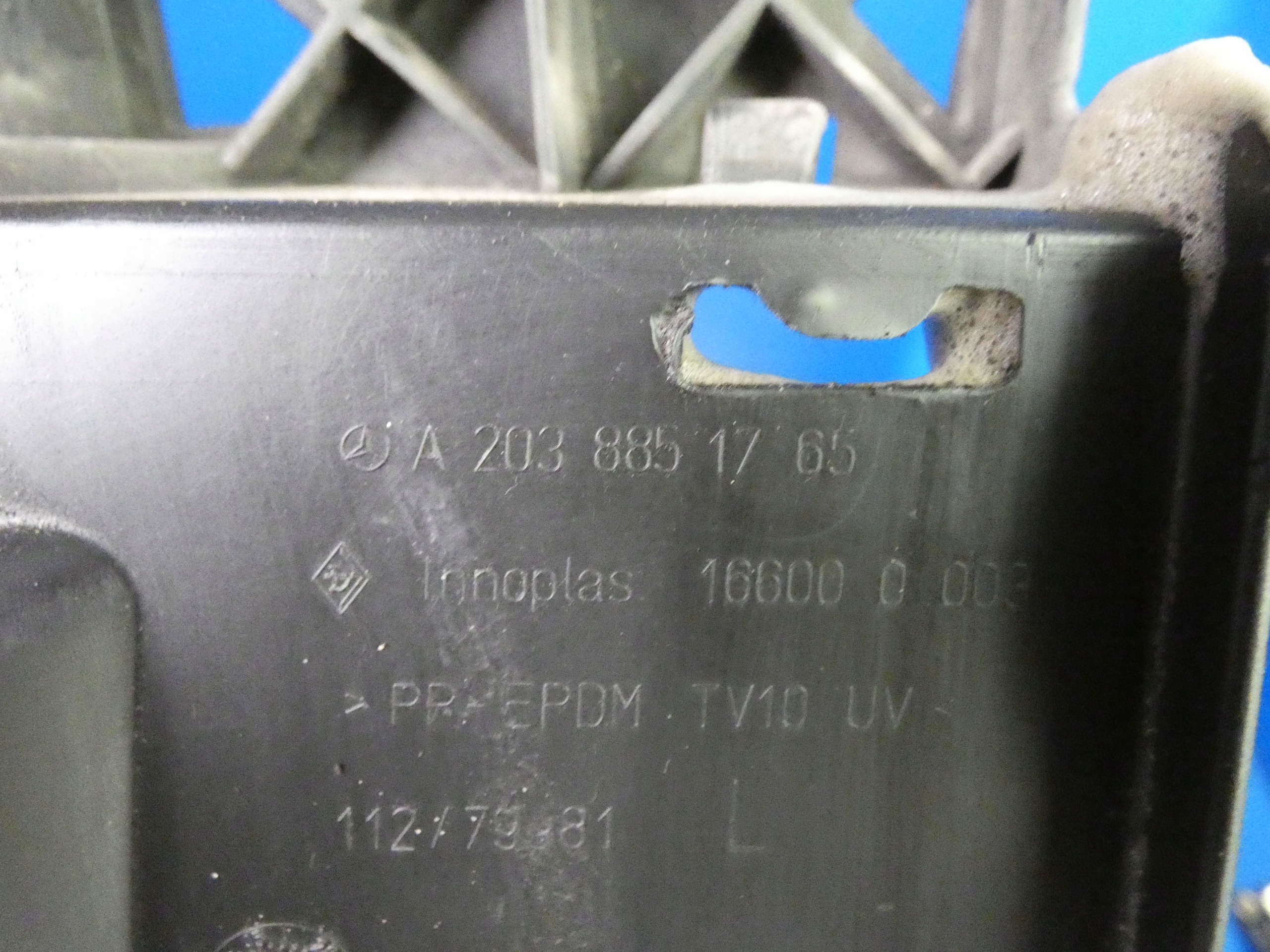 MERCEDES CLC W203 CL203 bumper bracket left front front