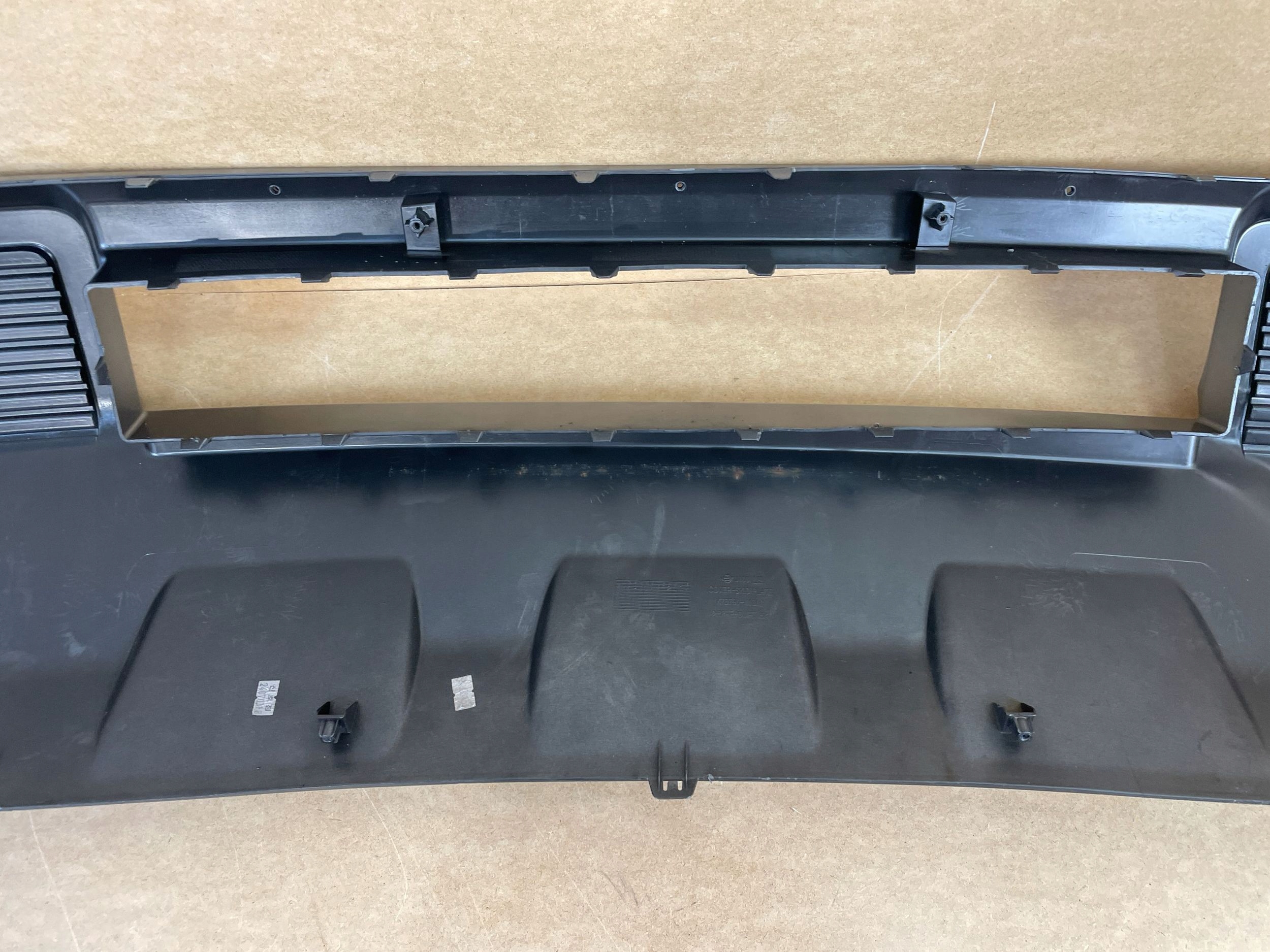 moulding grid cap frame cap of a bumper front SSANGYONG TORRES 2022