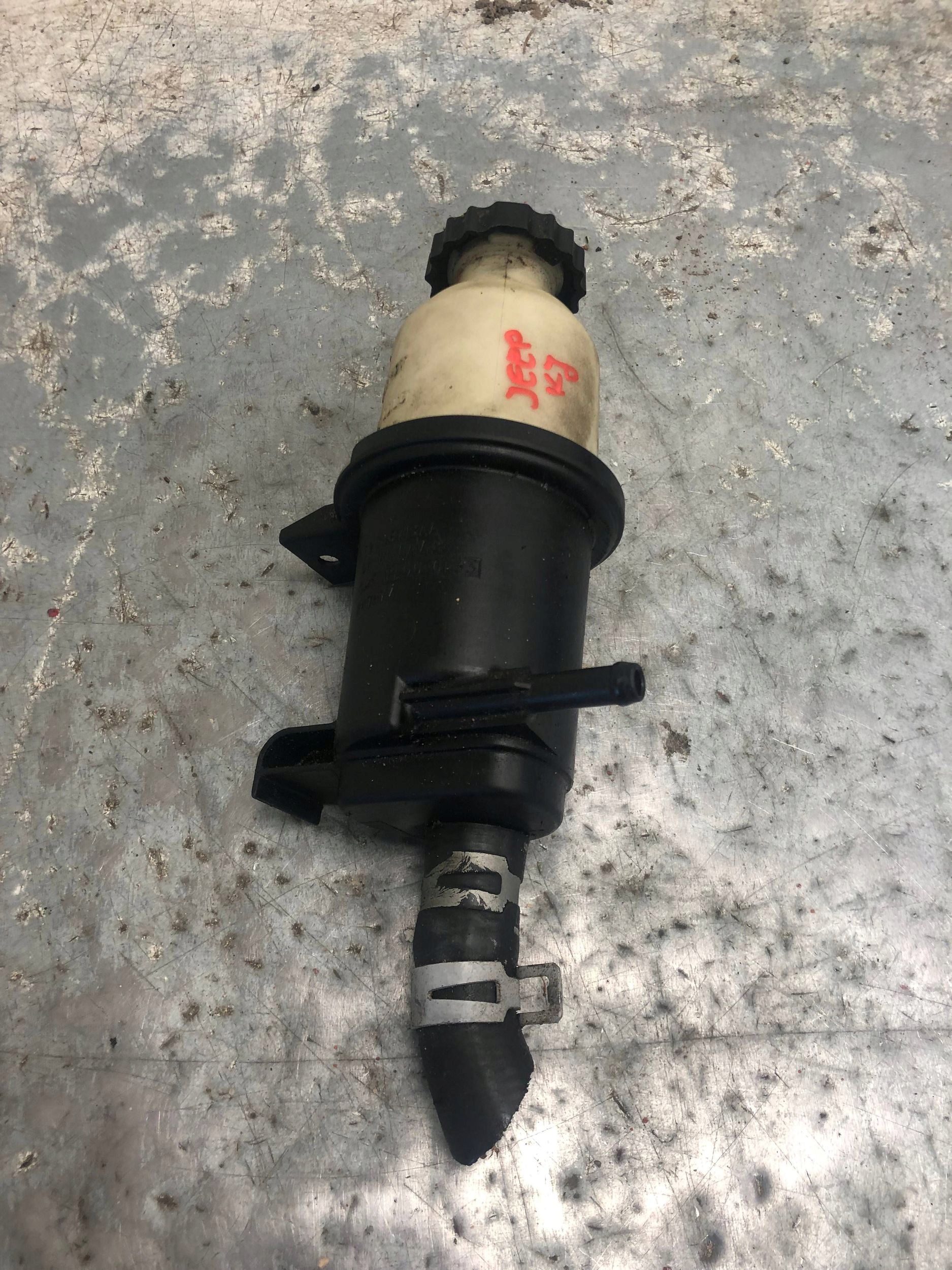 boca serva JEEP KJ 52088713AA