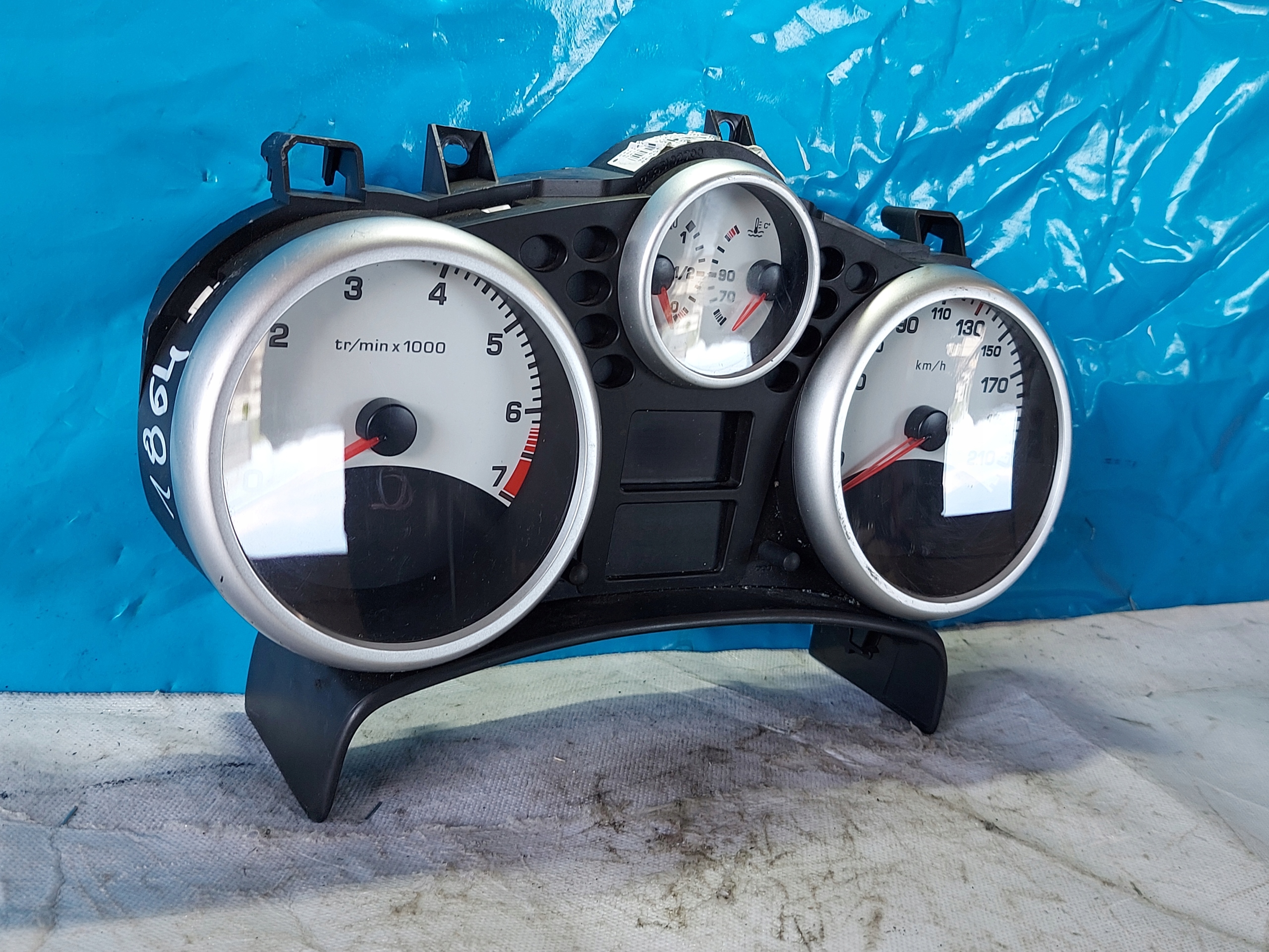 dials clock PEUGEOT 207 1.4 B A2C53065547