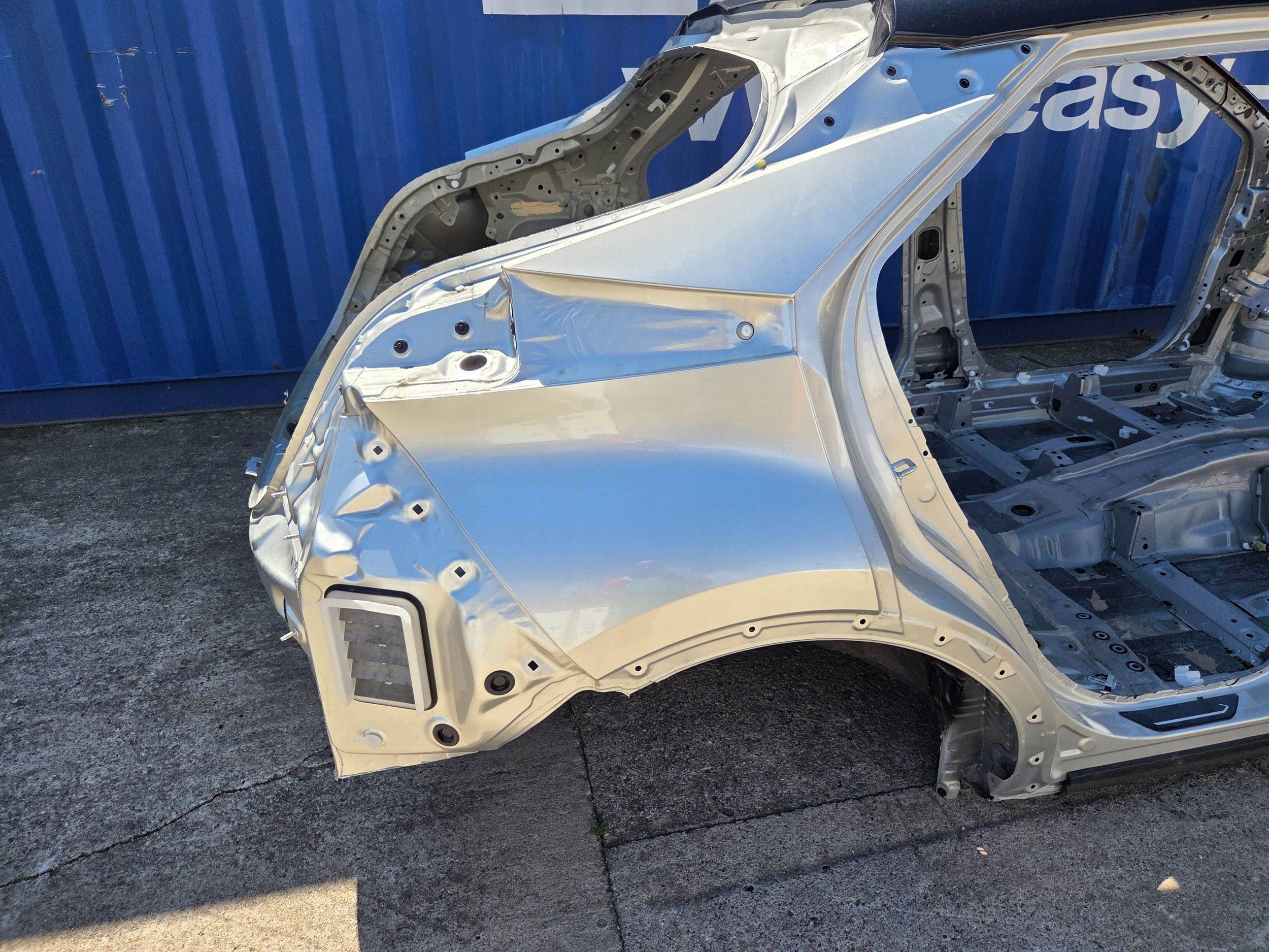 Toyota C-HR II quarter rear right