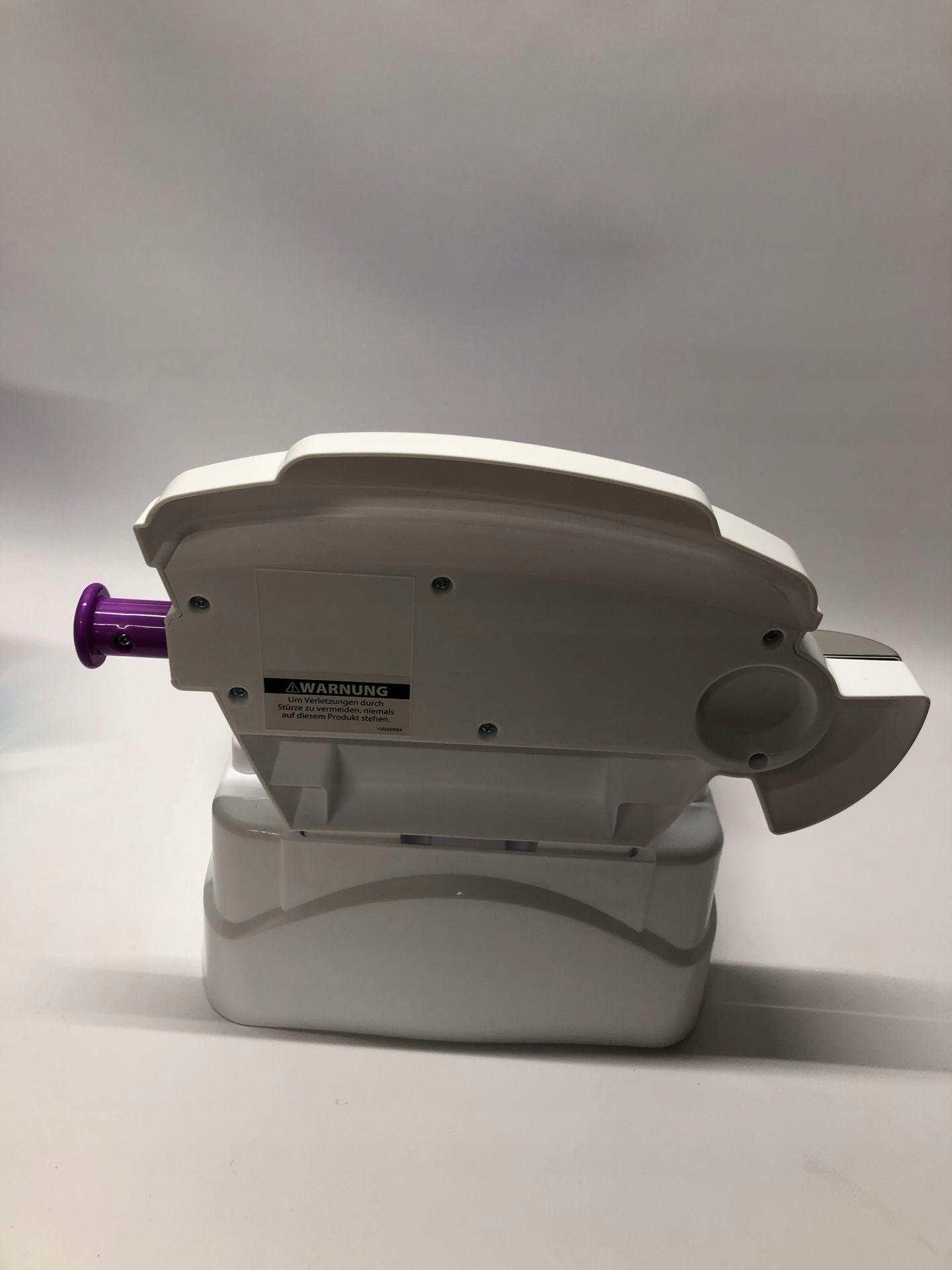 NOCNIK INTERAKTYWNY BIAŁY FISHER-PRICE NIEMIECKI Kolor biały