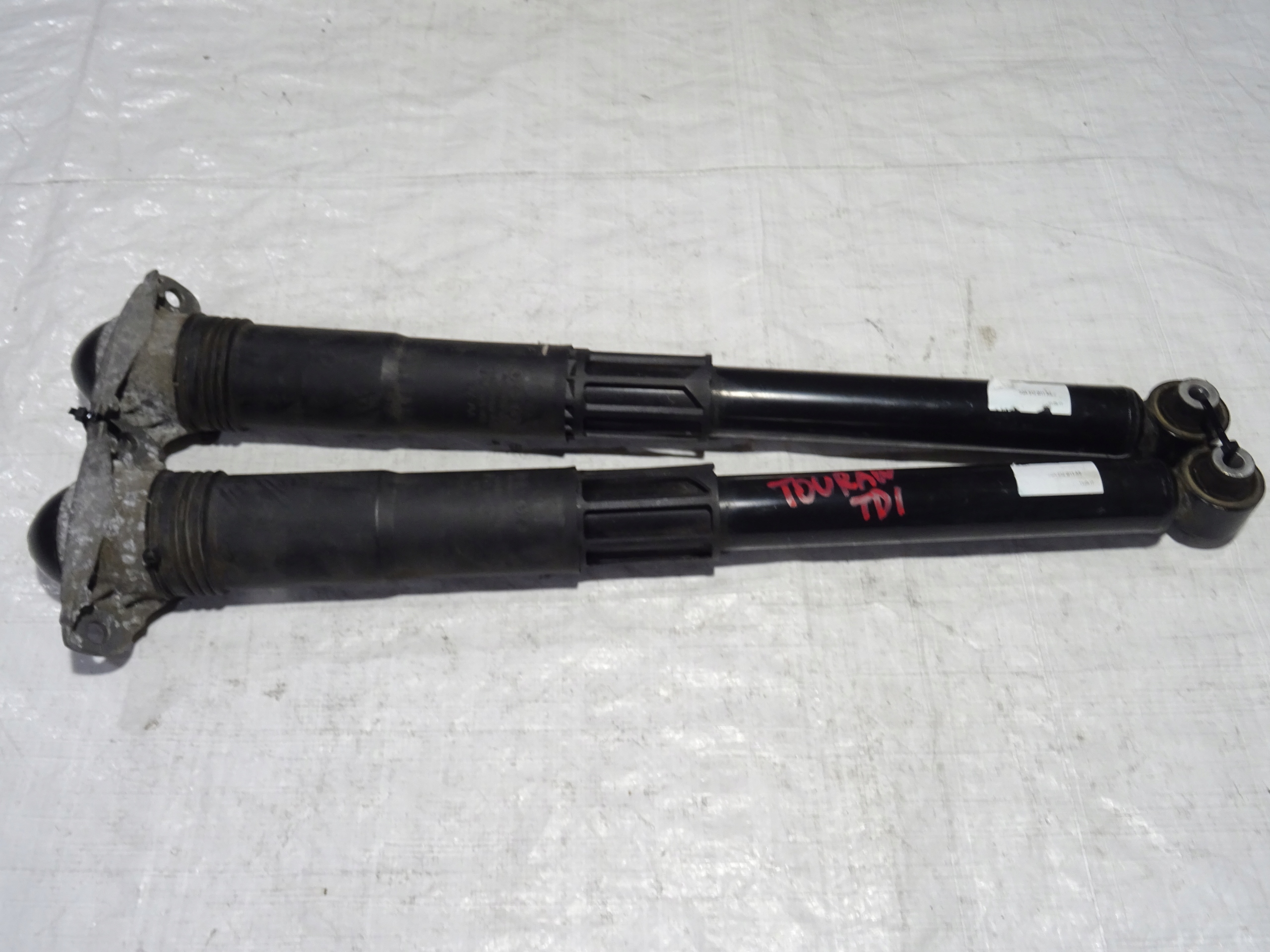 5QA512011AS - АМОРТИЗАТОРИ ЗАДНІЙ ЛІВИЙ ПРАВИЙ VW TOURAN II 2 5TA