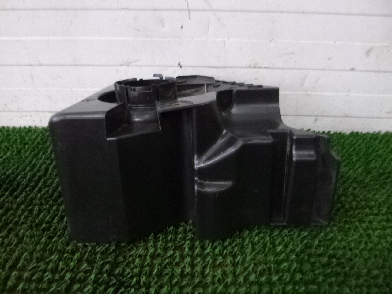 TRAFIC III VIVARO 1.6 intake air 960155230R