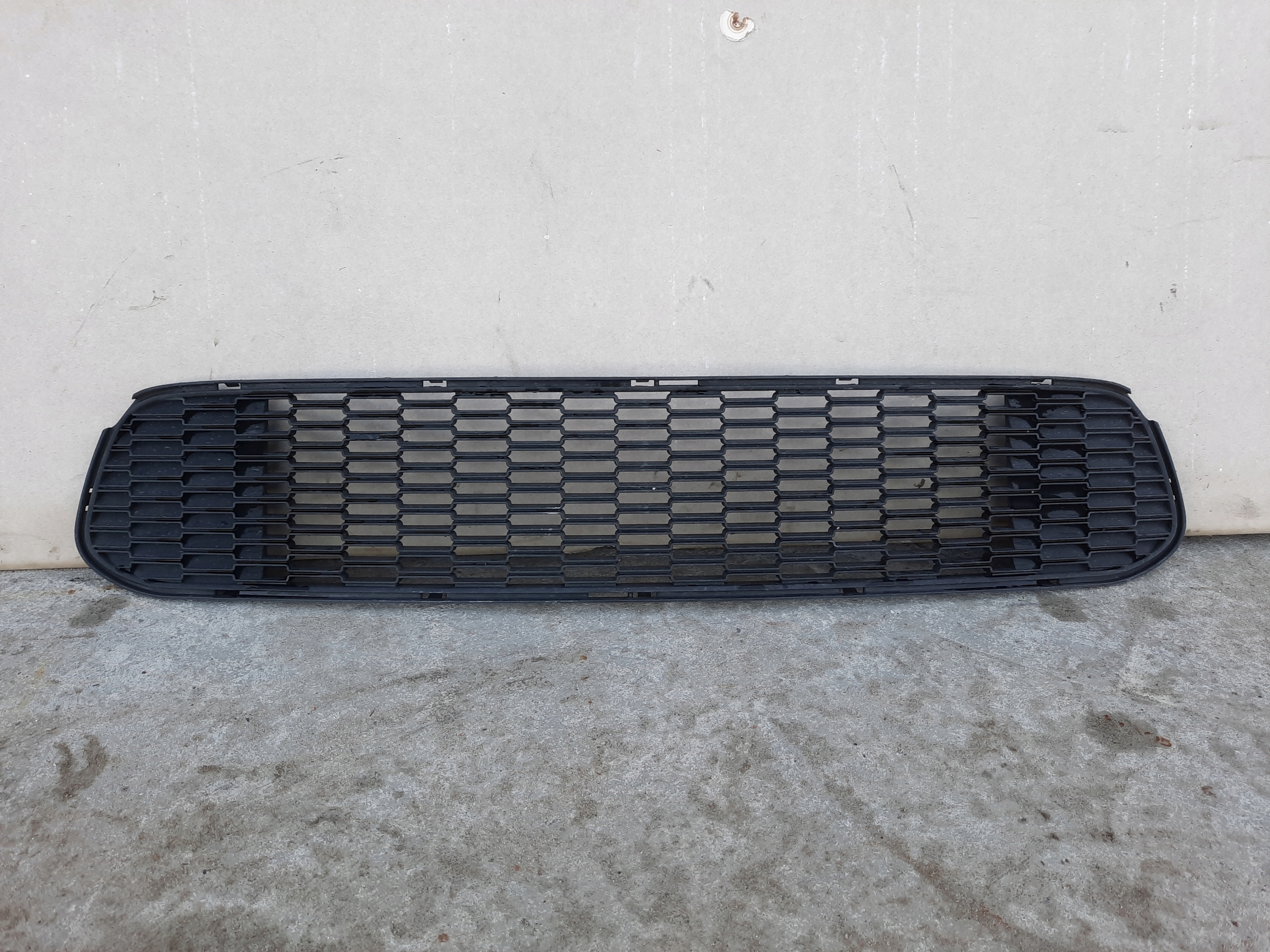 Kratka atrapa zderzaka przód Mini Cooper R56