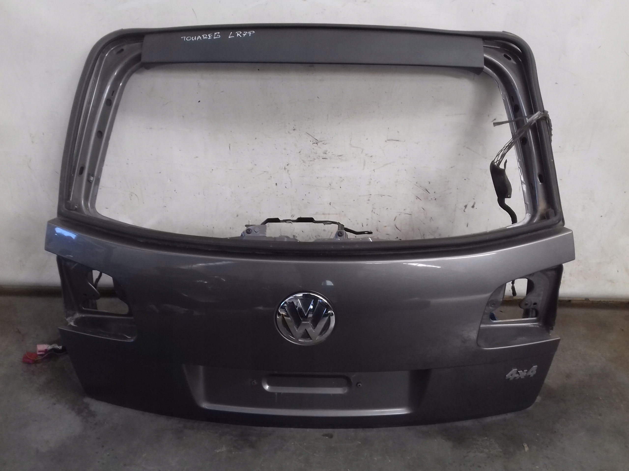 kapota LR7P VW Touareg