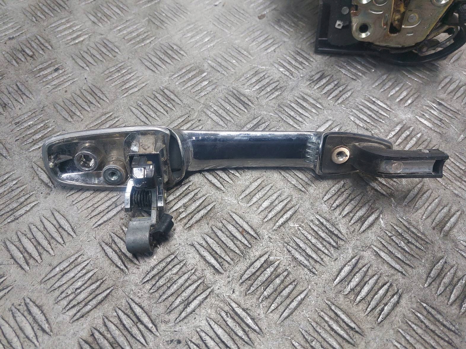 lock door right rear part + handle left + right MAZDA CX-9 and LIFT 4+2 PIN