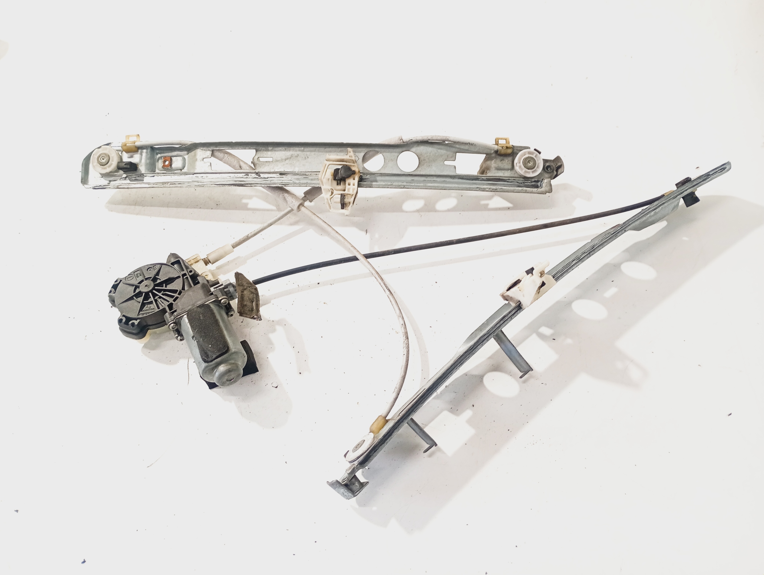 window regulator left front RENAULT Megane 2 II 03-09
