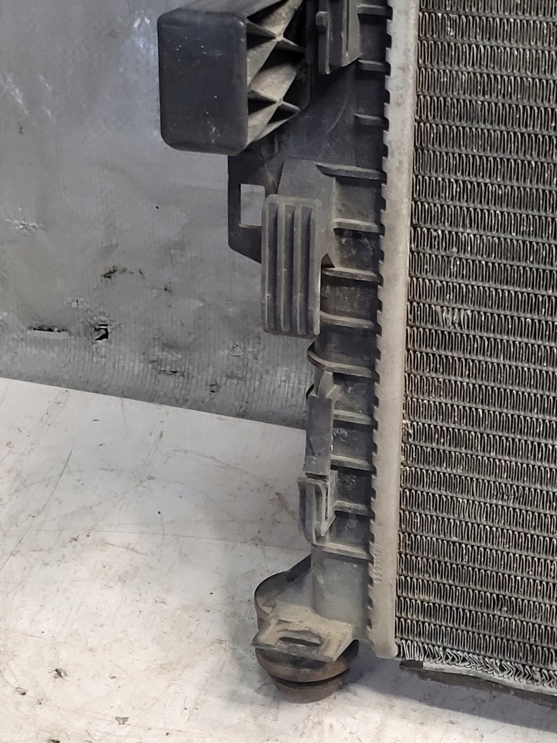 water cooler FORD S-MAX and MK1 1.8 TDCI 07r.