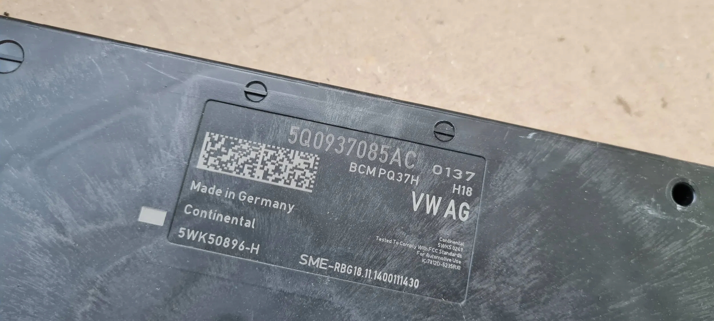 S3 8V sedan A3 control unit comfort control unit 5Q0937085AC