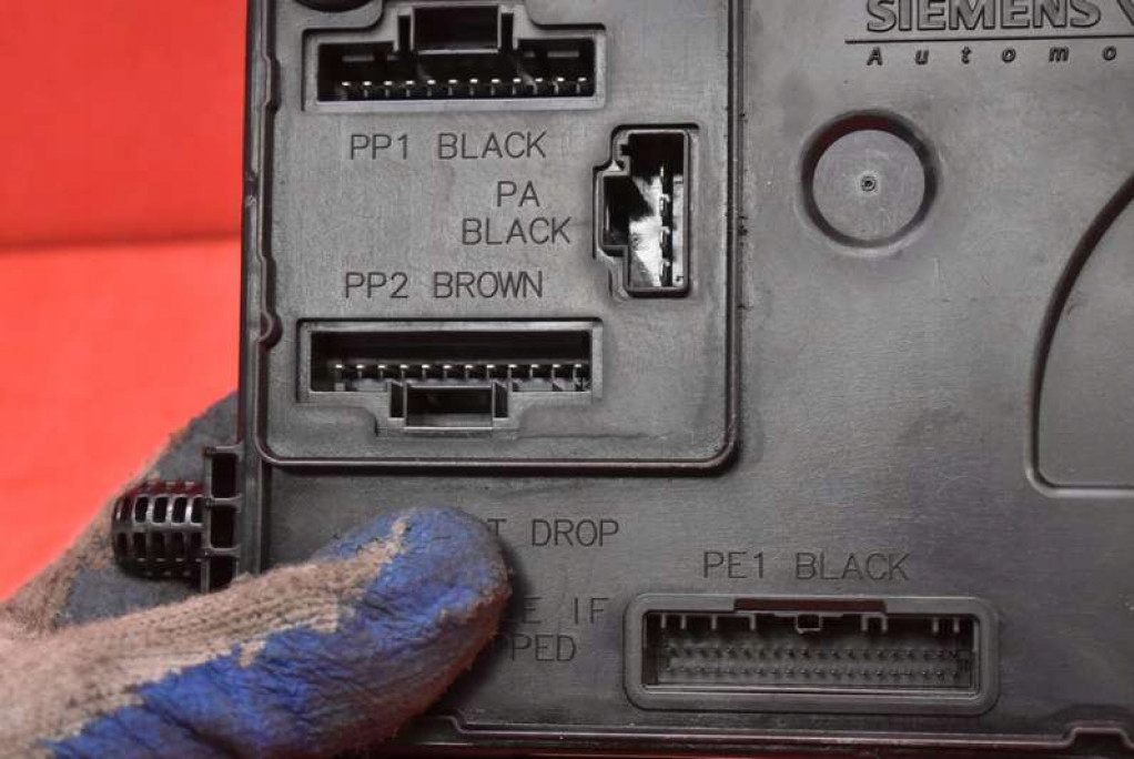 control unit module BCM 284B14675R RENAULT LAGUNA 3 III 2.0 16V 140 KM 07-11