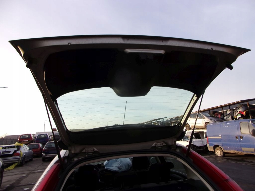 Citroen C4 and 07 5D boot door rear ETS
