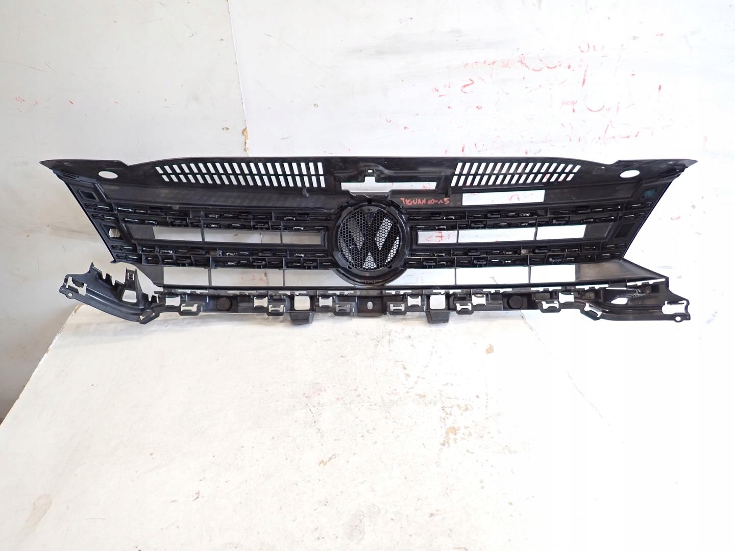 GRIGLIA VW TIGUAN e LIFT 2010- 5N0853653E