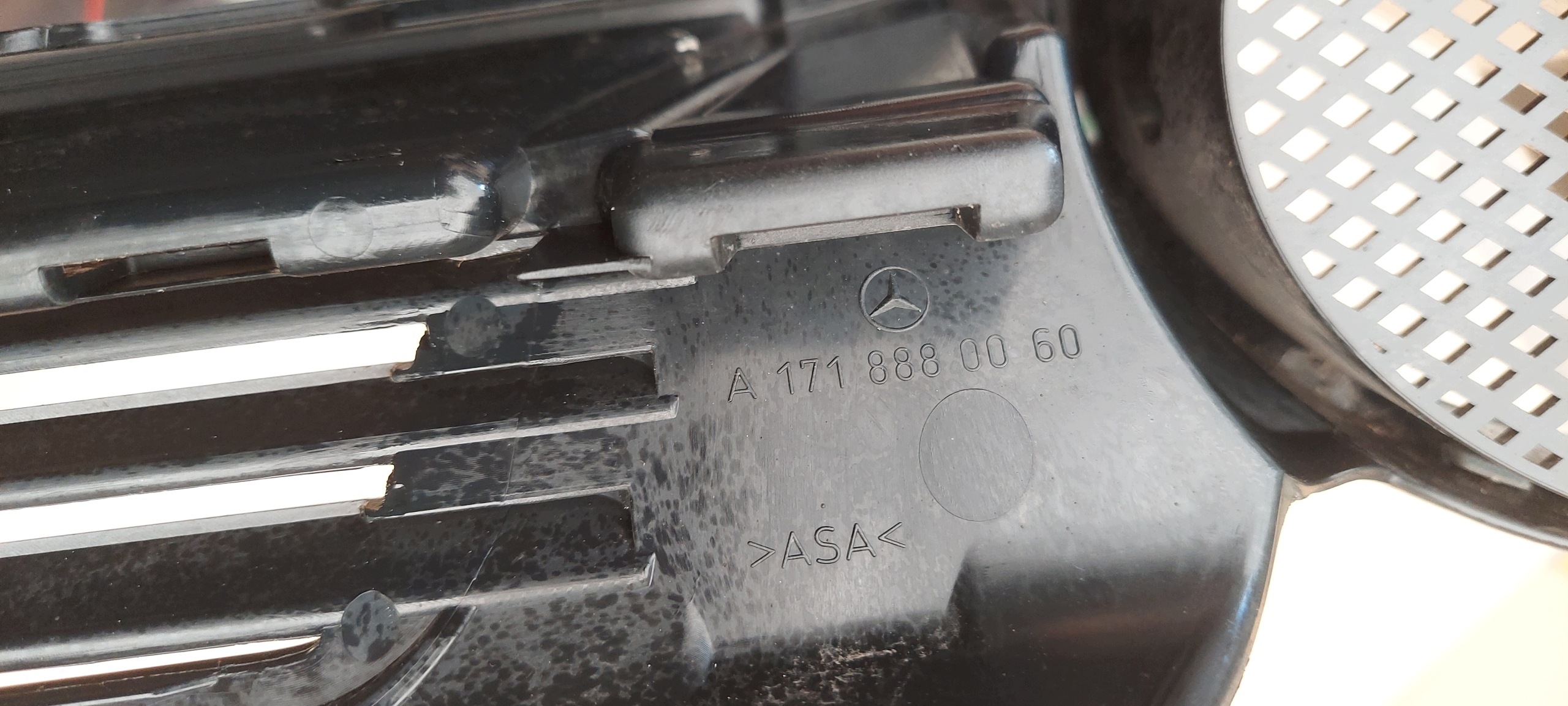 Grill Grill MERCEDES SLK R171 1718880060