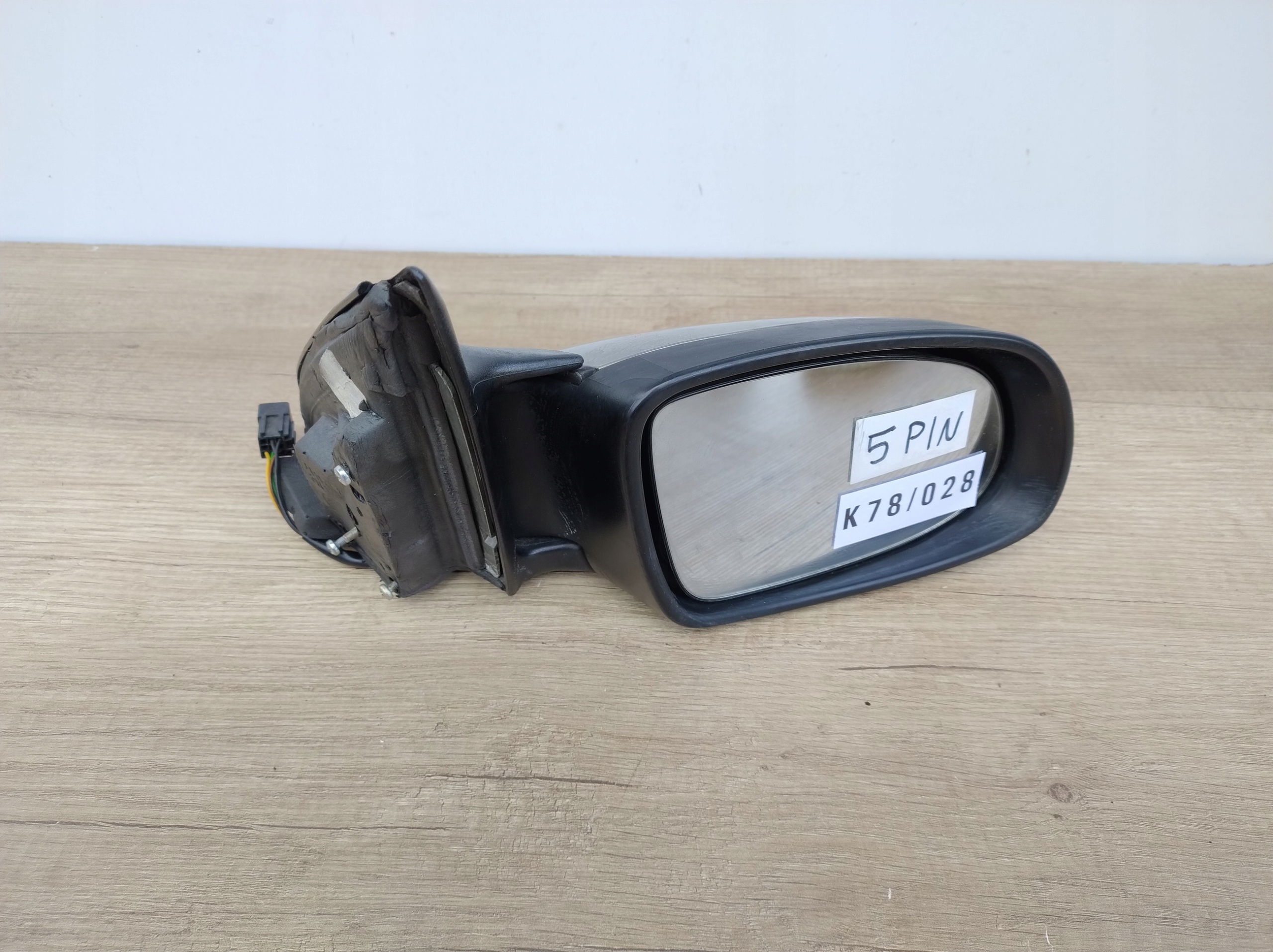opel VECTRA B рестайлинг зеркало правое 5PIN E1010446 K142/630Y
