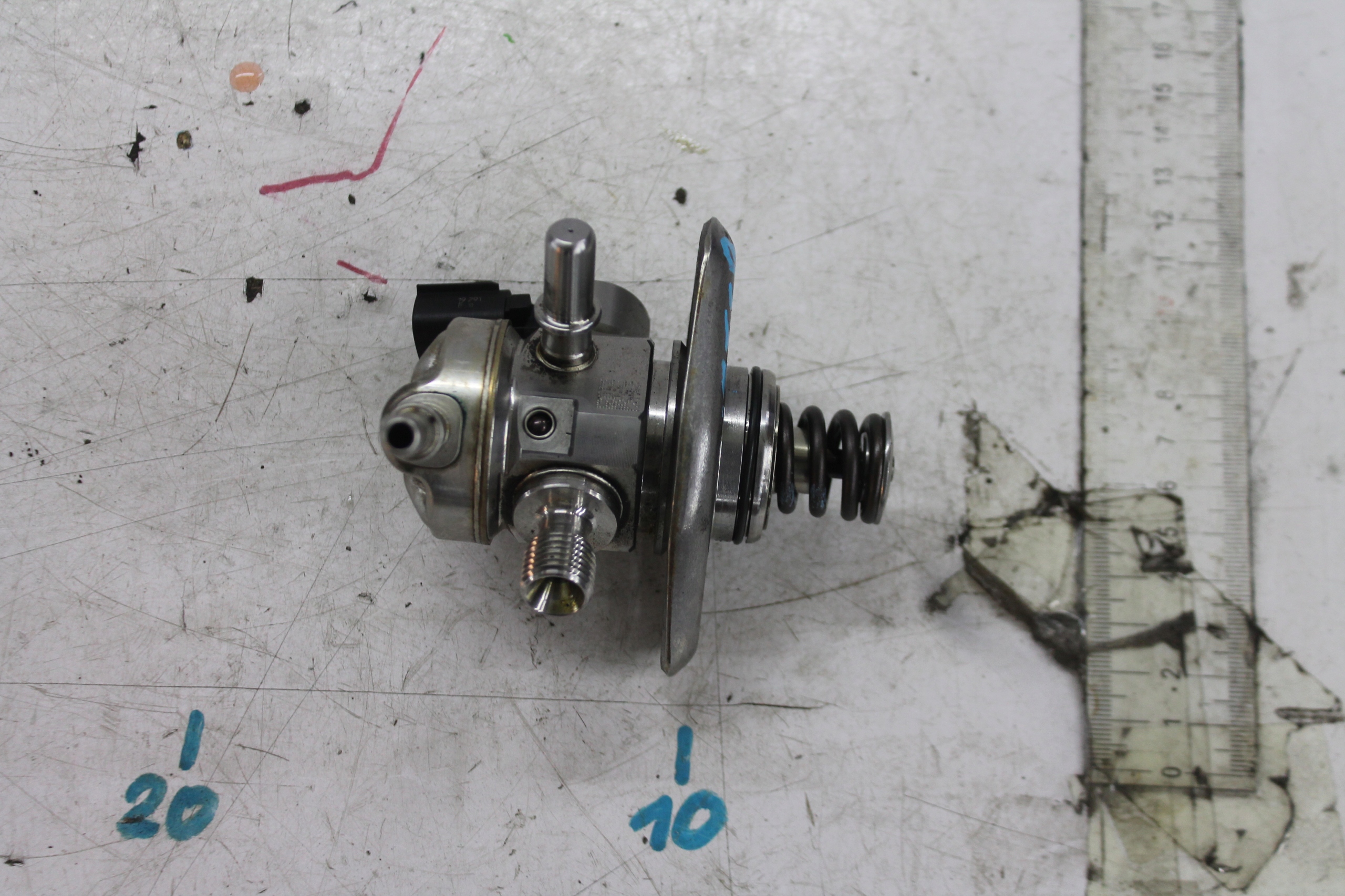 feed pump HX7G-9D376-AA FIESTA MK8 1.5 ECOB 18