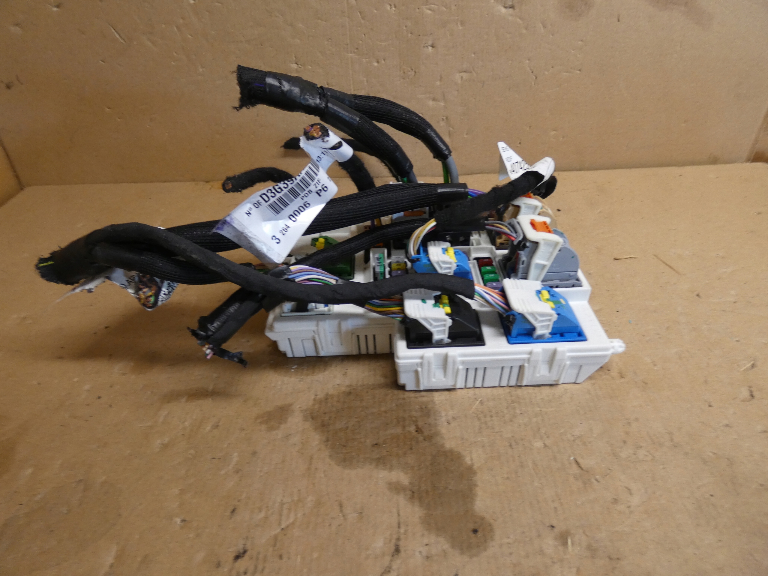 Peugeot 3008 III 2024 control unit / comfort control unit