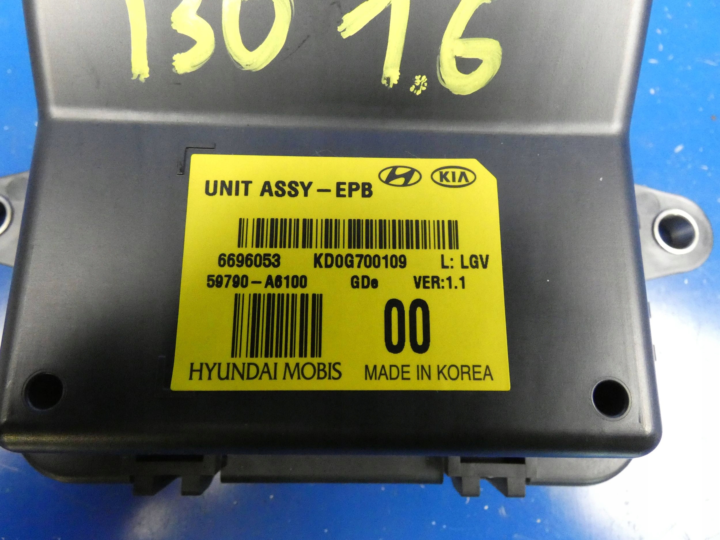 HYUNDAI I30 II sensor module control unit brakes TEMPOMATU
