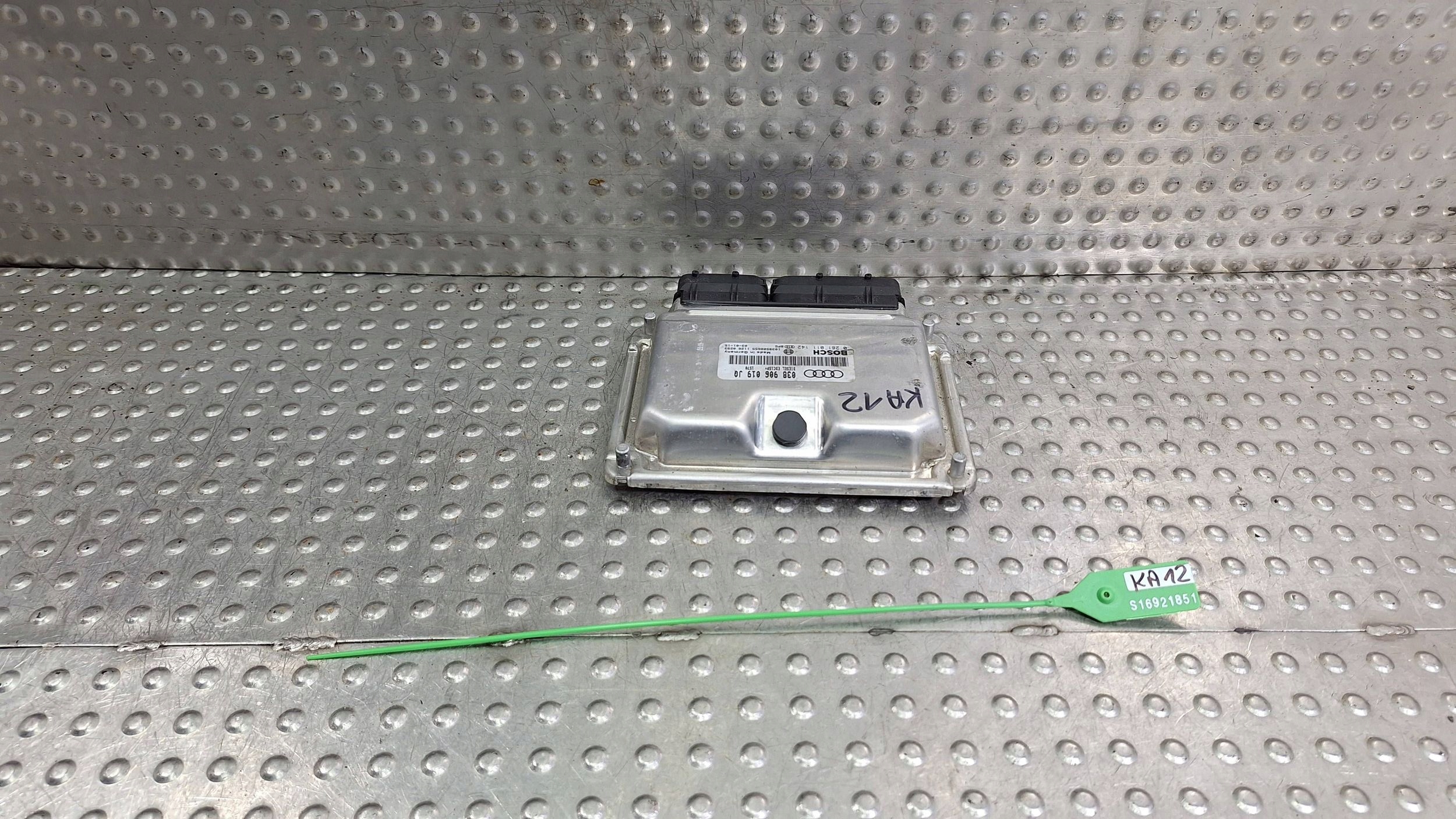 computer control unit of the engine 038906019JQ AUDI A4 B6 1.9 TDI 130KM 00-05