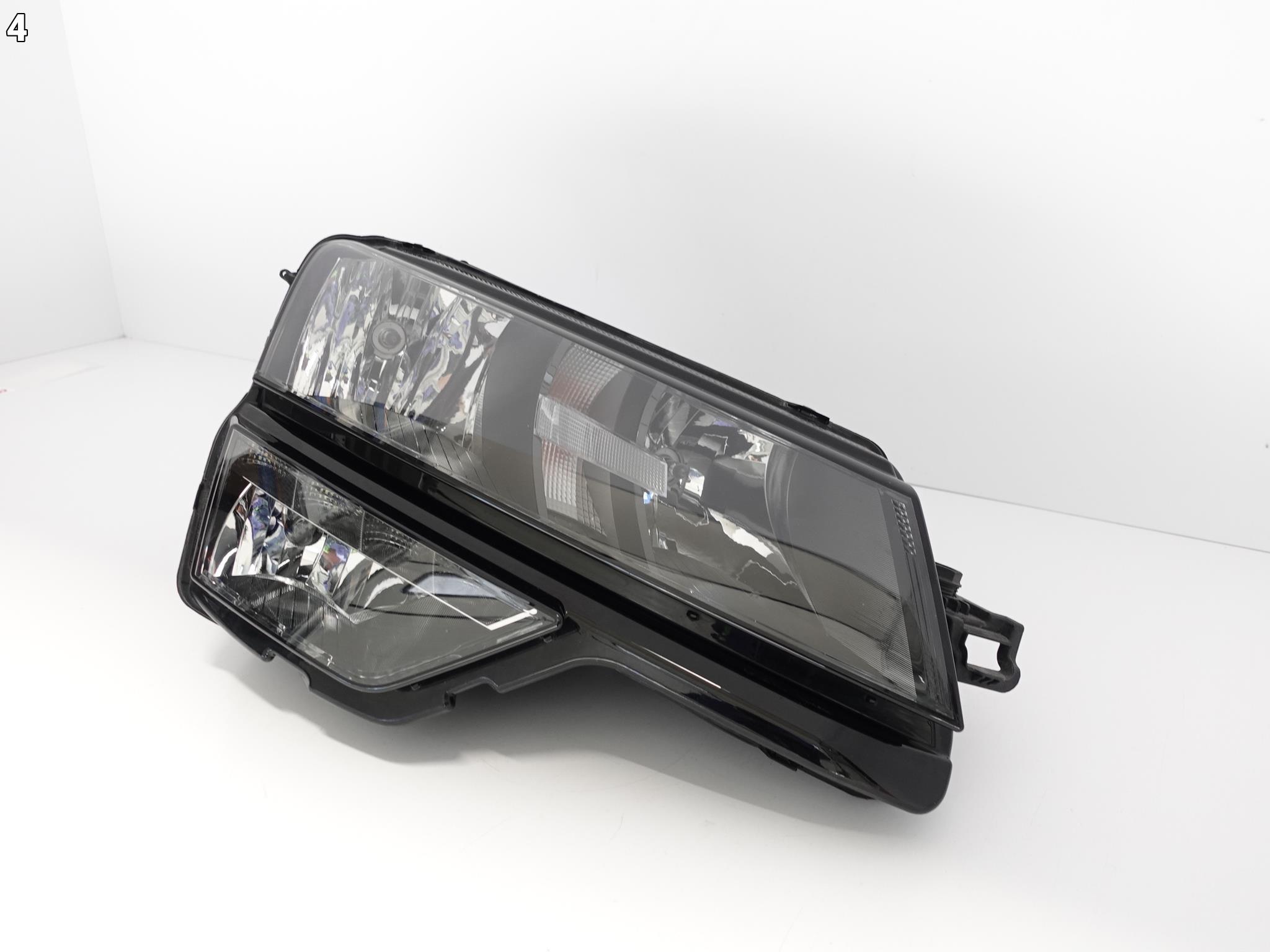 SKODA KAROQ 57B 18- light right normal+LED EU